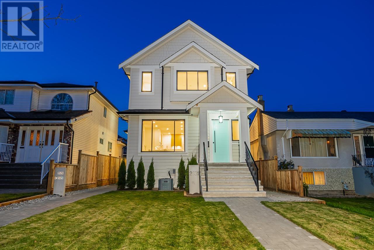 2529 E 5TH AVENUE, vancouver, British Columbia
