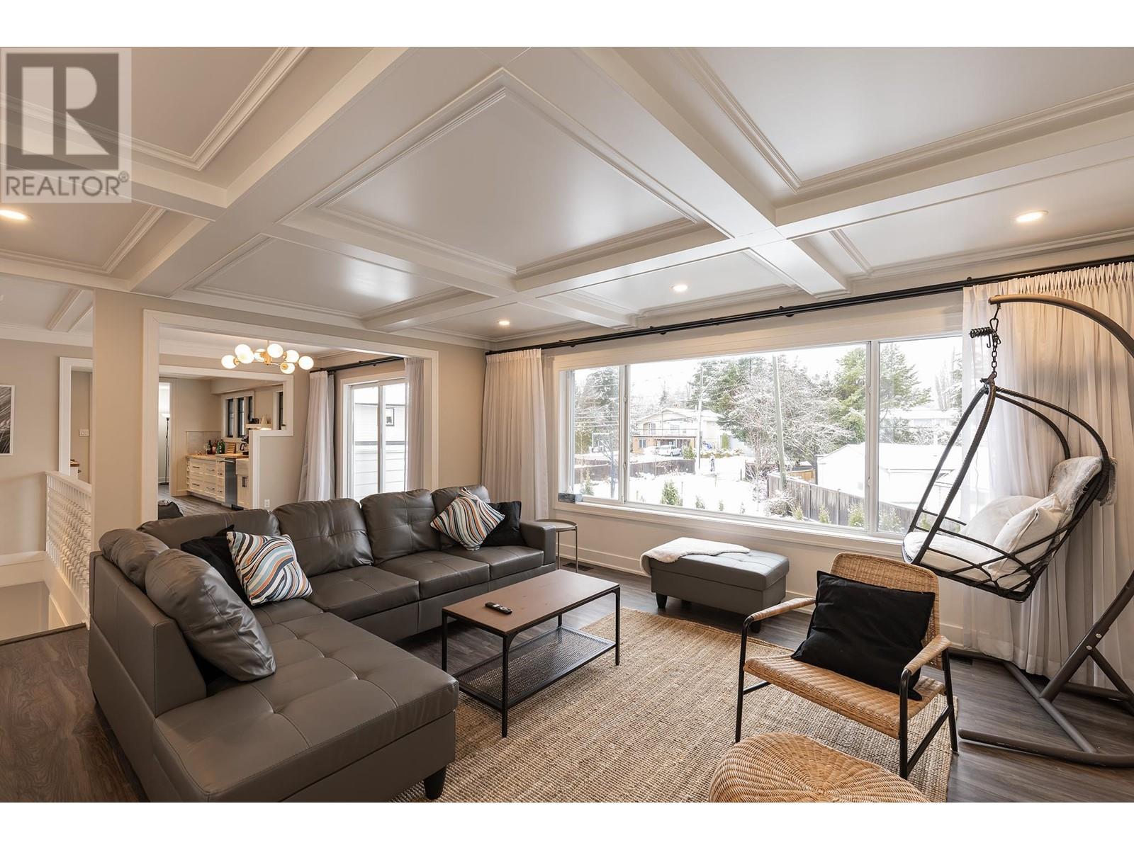 39726 Government Road, Squamish, British Columbia  V8B 0G3 - Photo 12 - R2818147