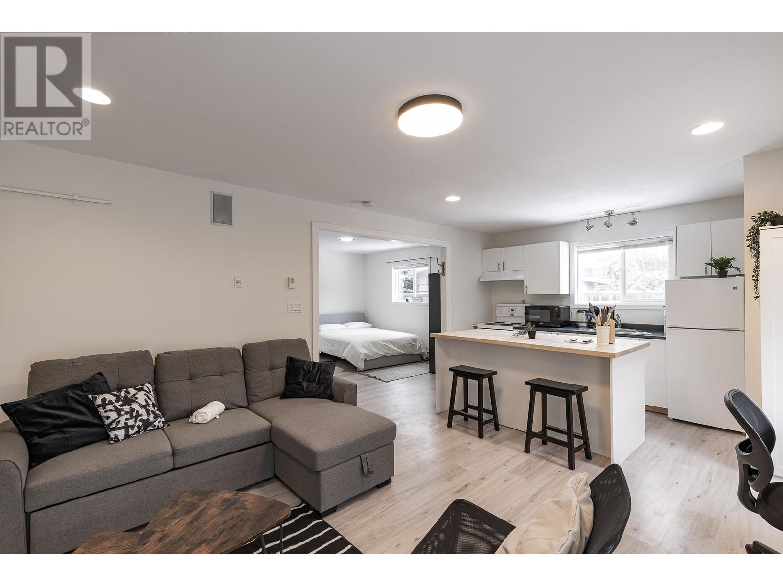 39726 Government Road, Squamish, British Columbia  V8B 0G3 - Photo 32 - R2818147