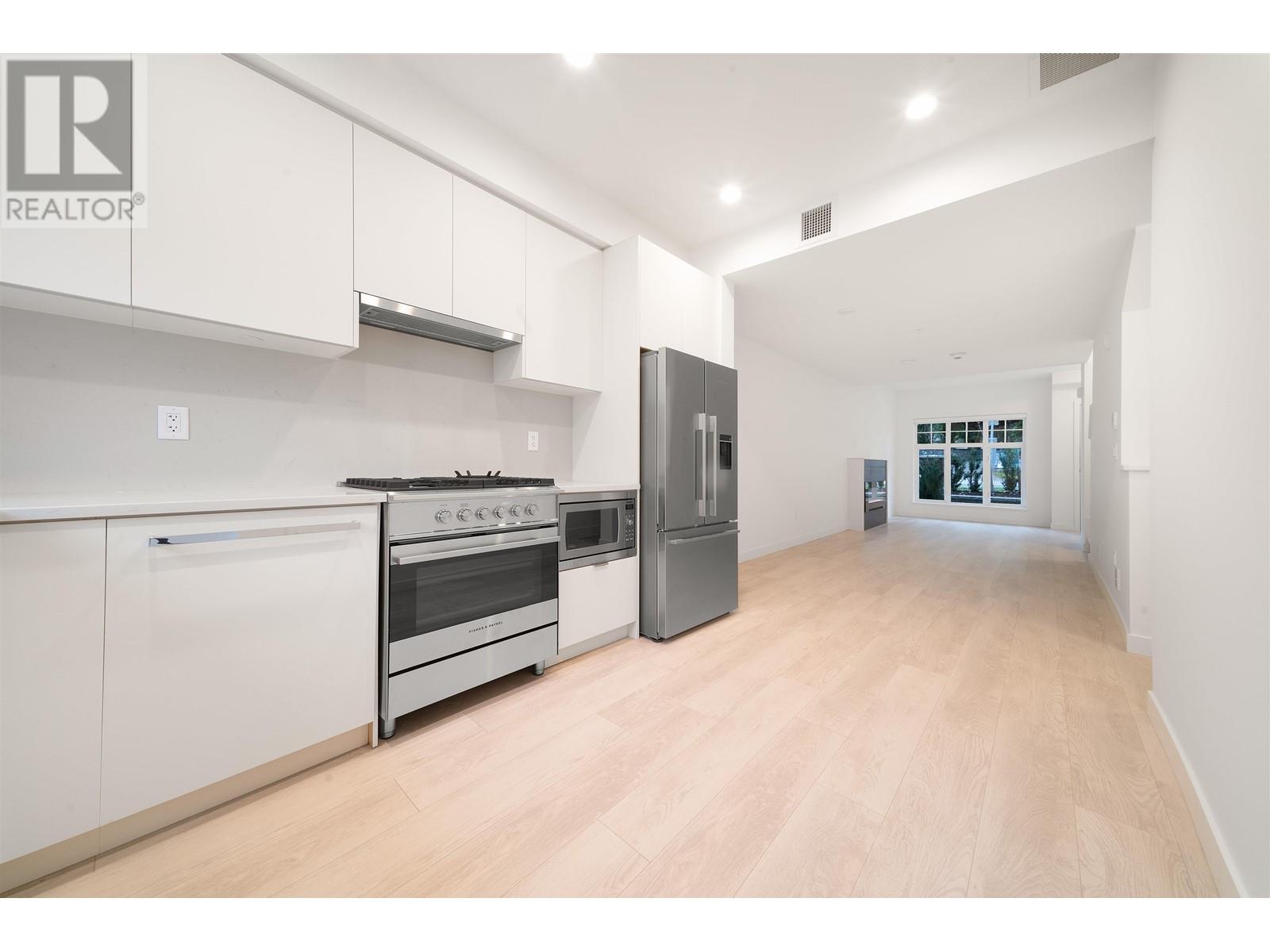 143 678 Fairview Street, Surrey, British Columbia  V3J 4B2 - Photo 6 - R2829154