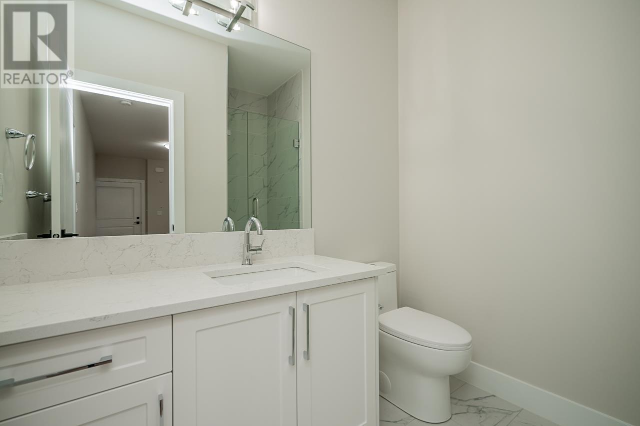 8277 14th Avenue, Burnaby, British Columbia  V3N 2C1 - Photo 35 - R2828917