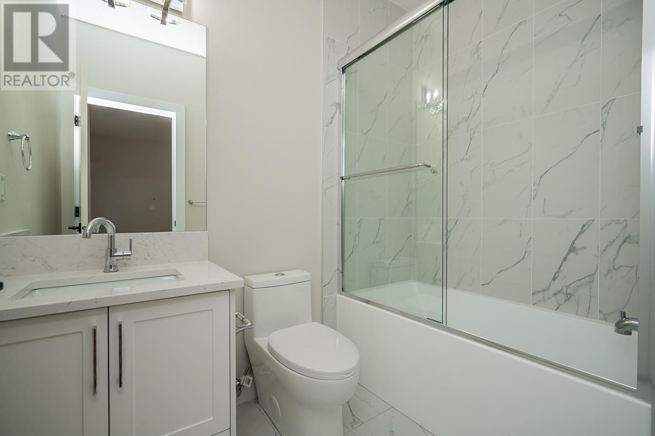 8277 14th Avenue, Burnaby, British Columbia  V3N 2C1 - Photo 32 - R2828917