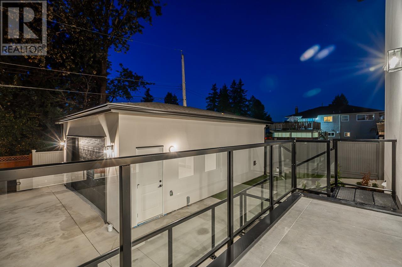 8277 14th Avenue, Burnaby, British Columbia  V3N 2C1 - Photo 38 - R2828917