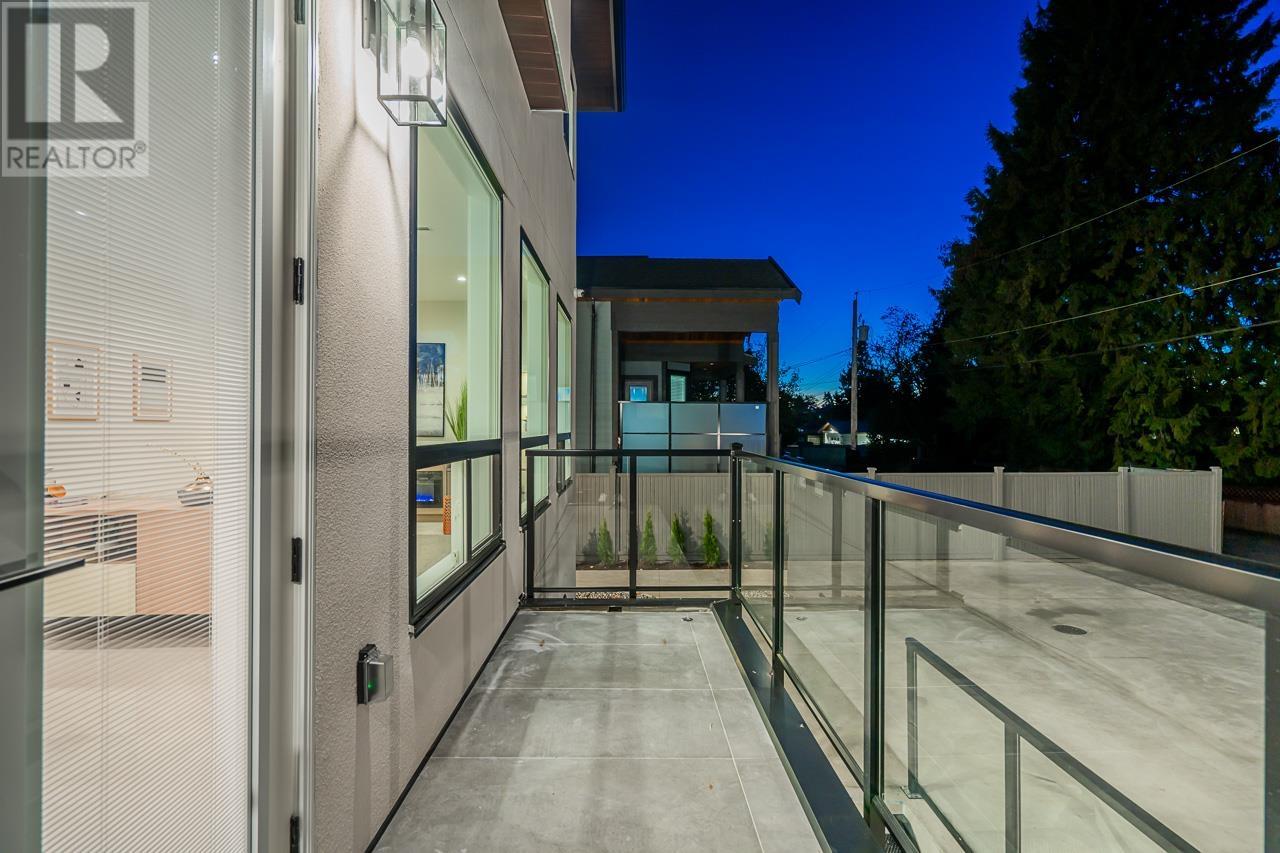8277 14th Avenue, Burnaby, British Columbia  V3N 2C1 - Photo 36 - R2828917
