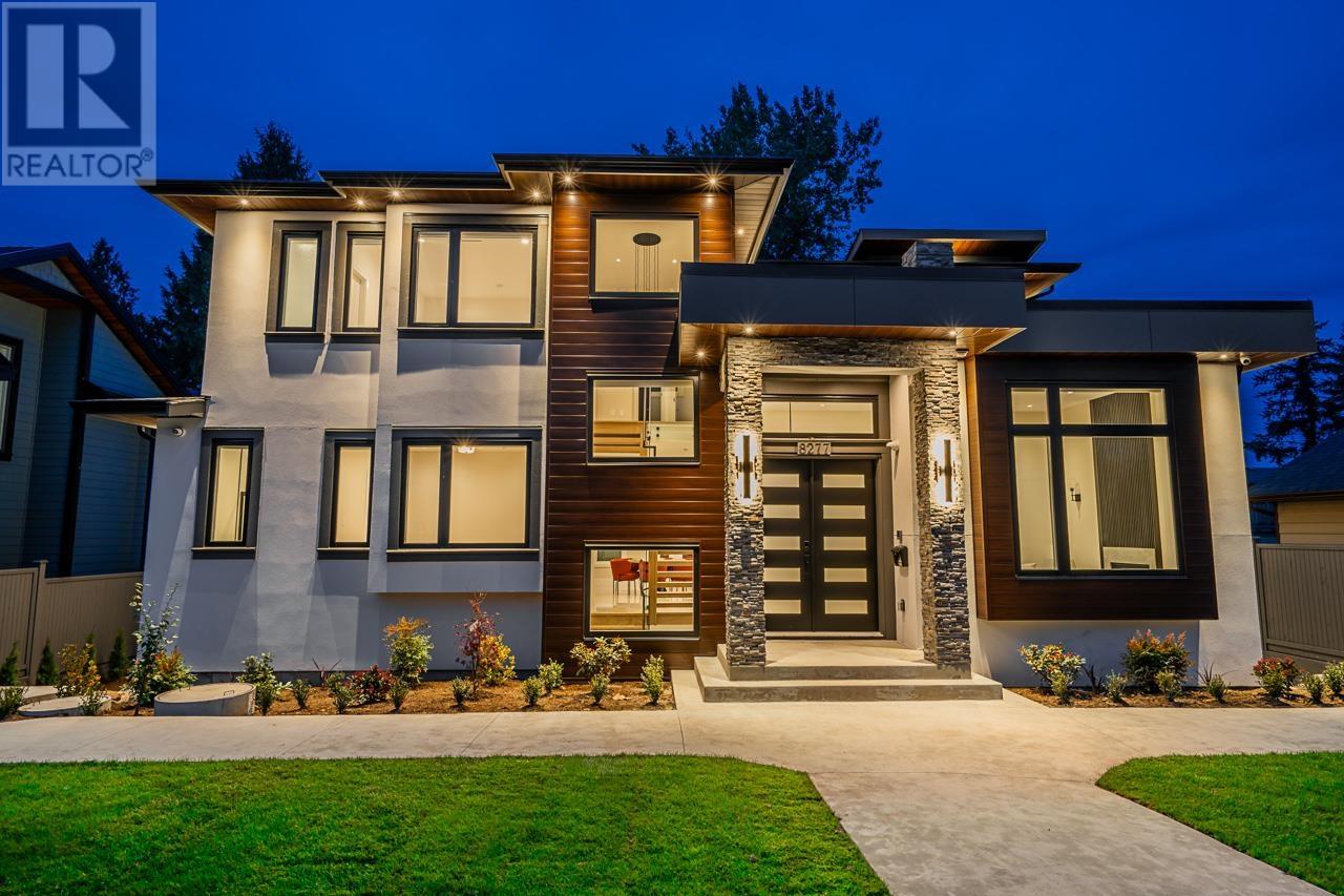 8277 14TH AVENUE, burnaby, British Columbia
