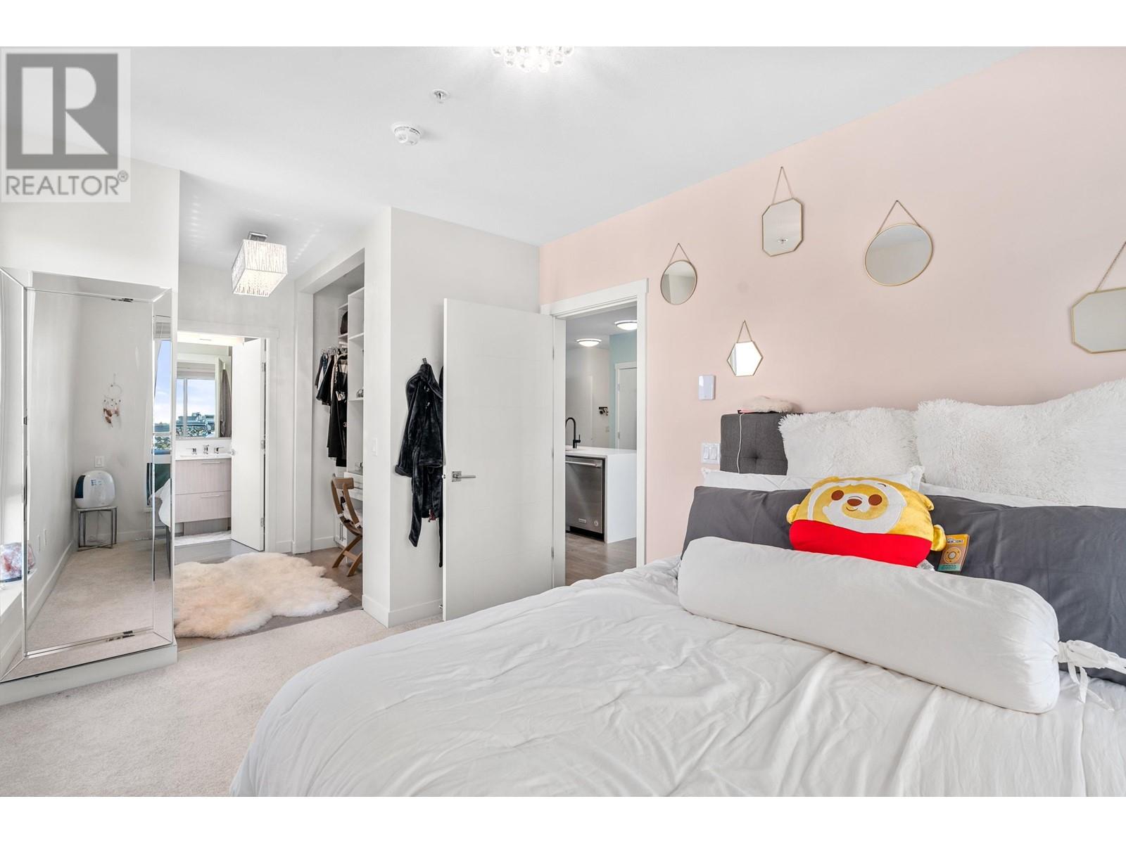 511 707 Como Lake Avenue, Coquitlam, British Columbia  V3J 0J5 - Photo 13 - R2830064