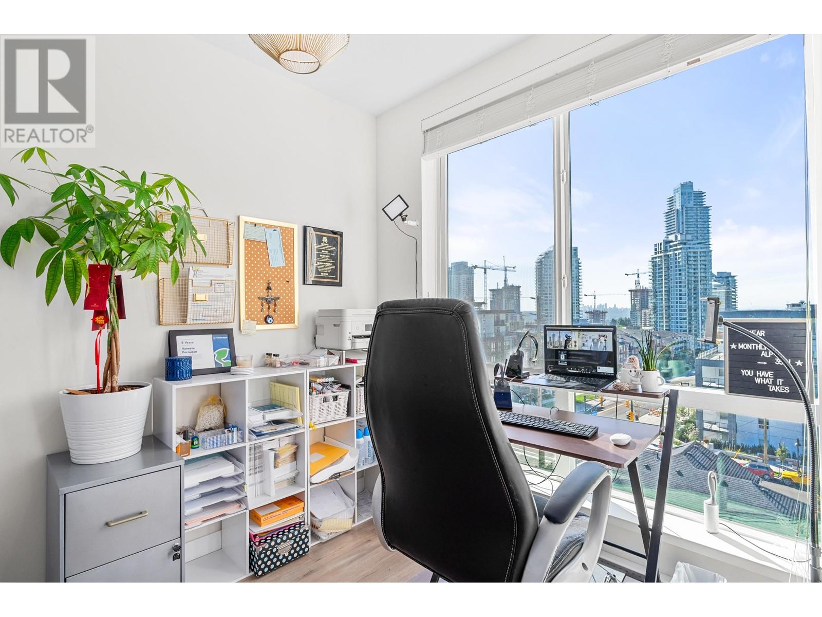 511 707 Como Lake Avenue, Coquitlam, British Columbia  V3J 0J5 - Photo 17 - R2830064