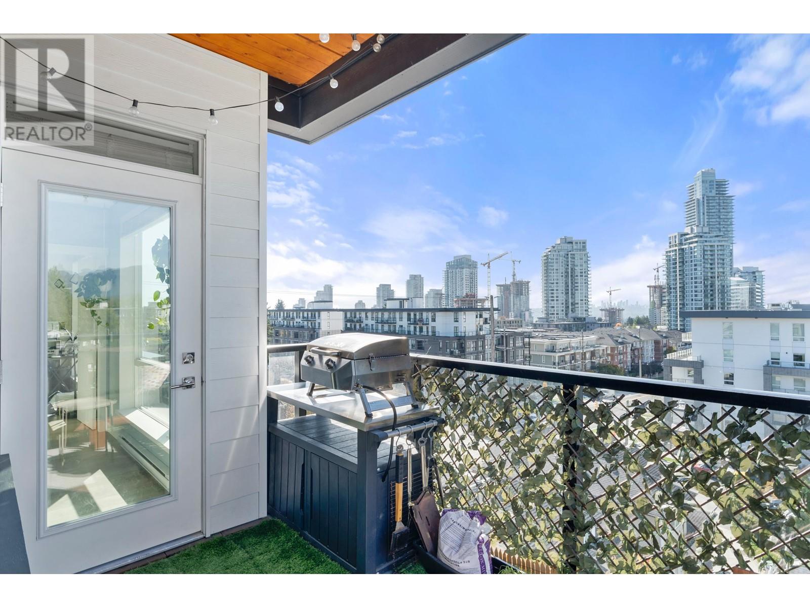 511 707 Como Lake Avenue, Coquitlam, British Columbia  V3J 0J5 - Photo 21 - R2830064