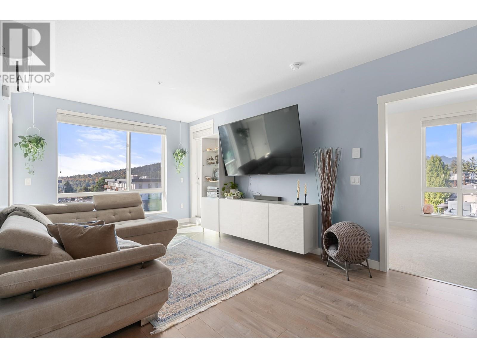 511 707 Como Lake Avenue, Coquitlam, British Columbia  V3J 0J5 - Photo 3 - R2830064