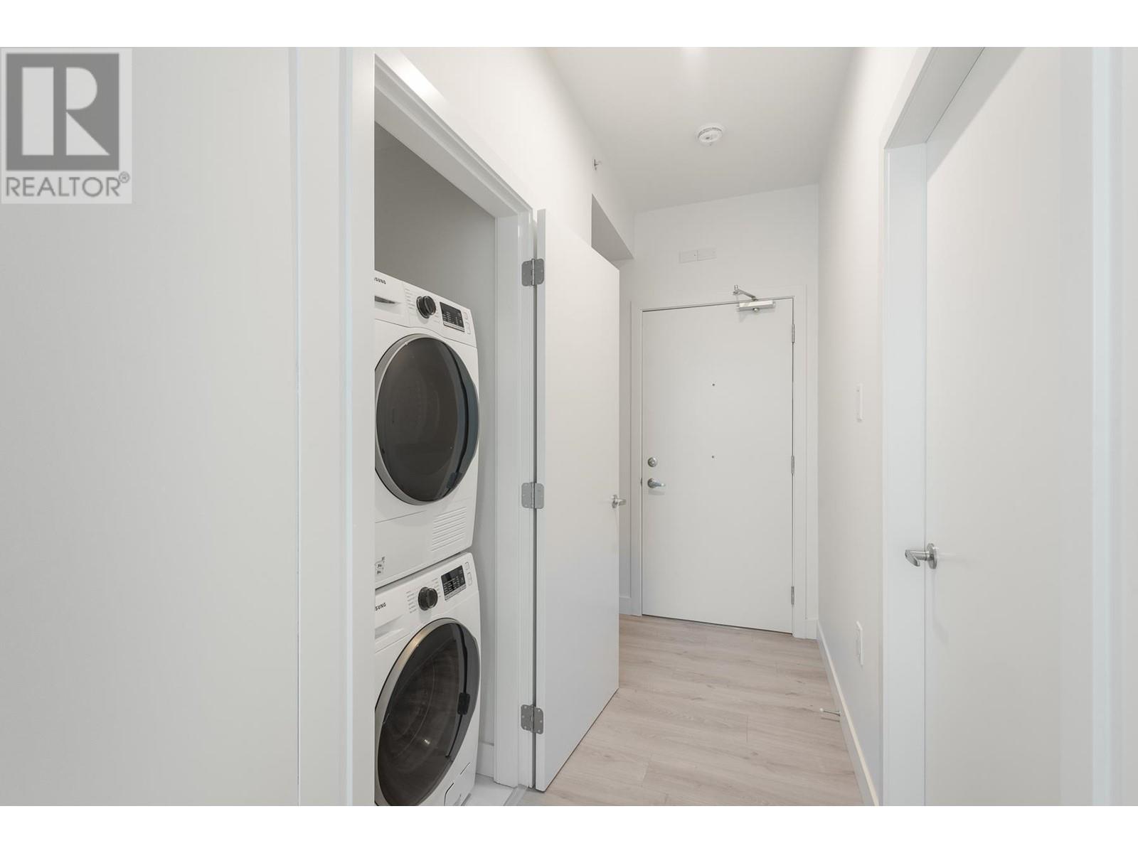404 2688 Duke Street, Vancouver, British Columbia  V5R 4S9 - Photo 18 - R2814318