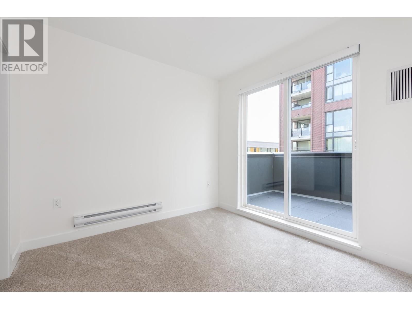 404 2688 Duke Street, Vancouver, British Columbia  V5R 4S9 - Photo 12 - R2814318