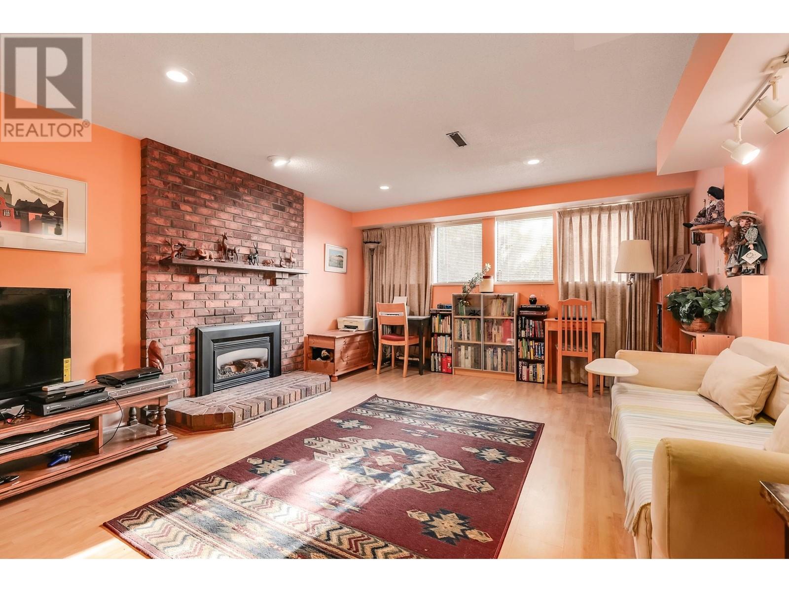 9 Darney Bay, Port Moody, British Columbia  V3H 3T9 - Photo 21 - R2829820