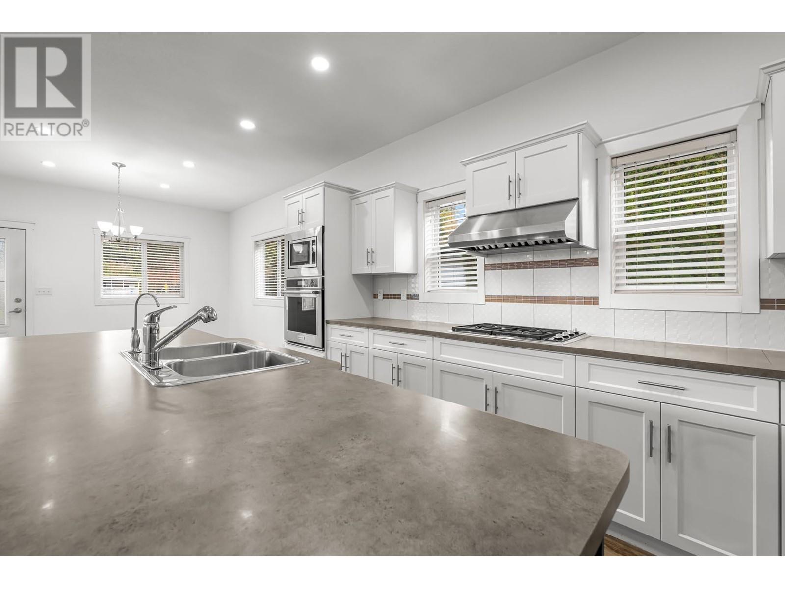 132 145 King Edward Street, Coquitlam, British Columbia  V3K 6M2 - Photo 15 - R2829369
