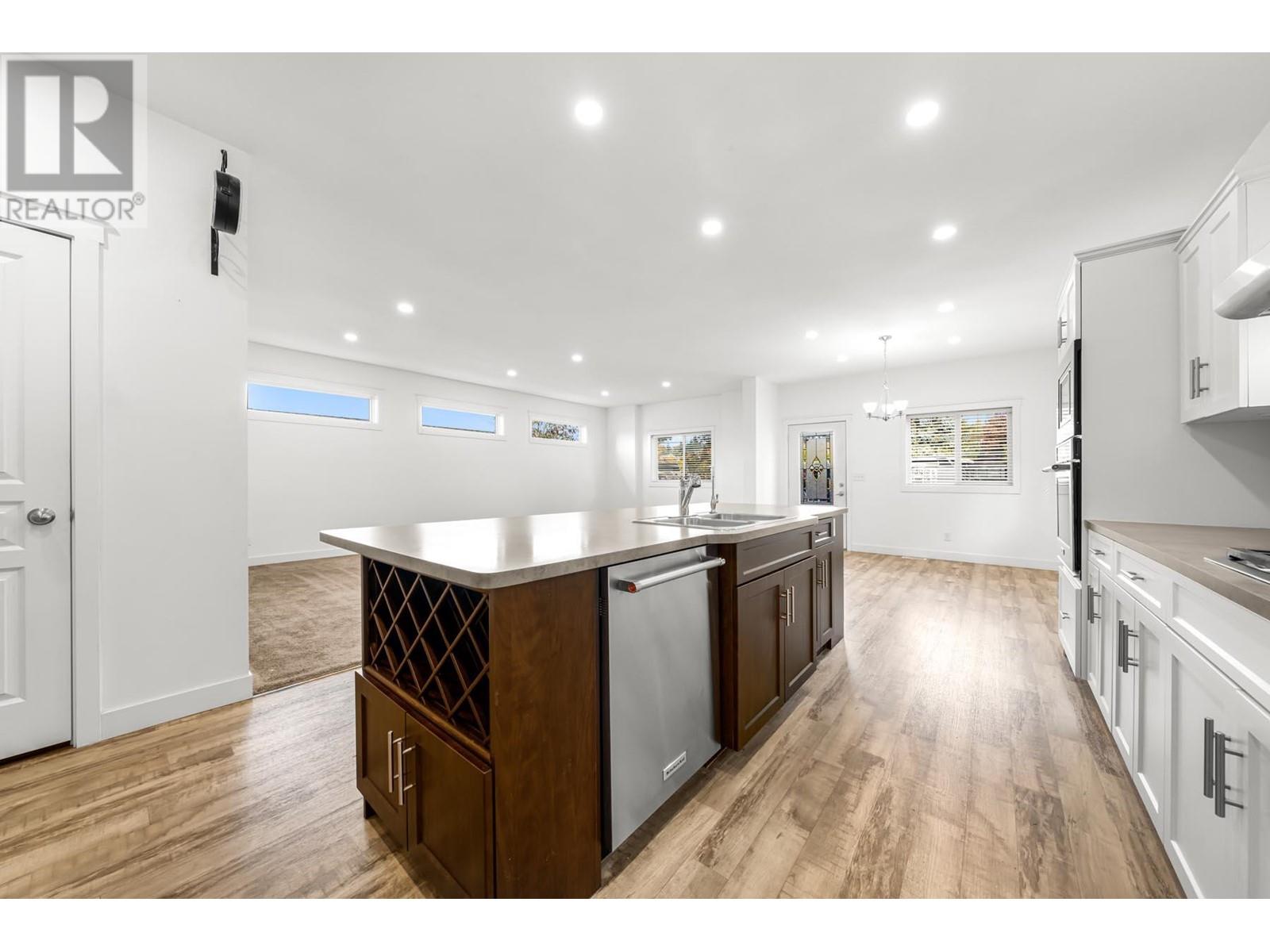 132 145 King Edward Street, Coquitlam, British Columbia  V3K 6M2 - Photo 17 - R2829369