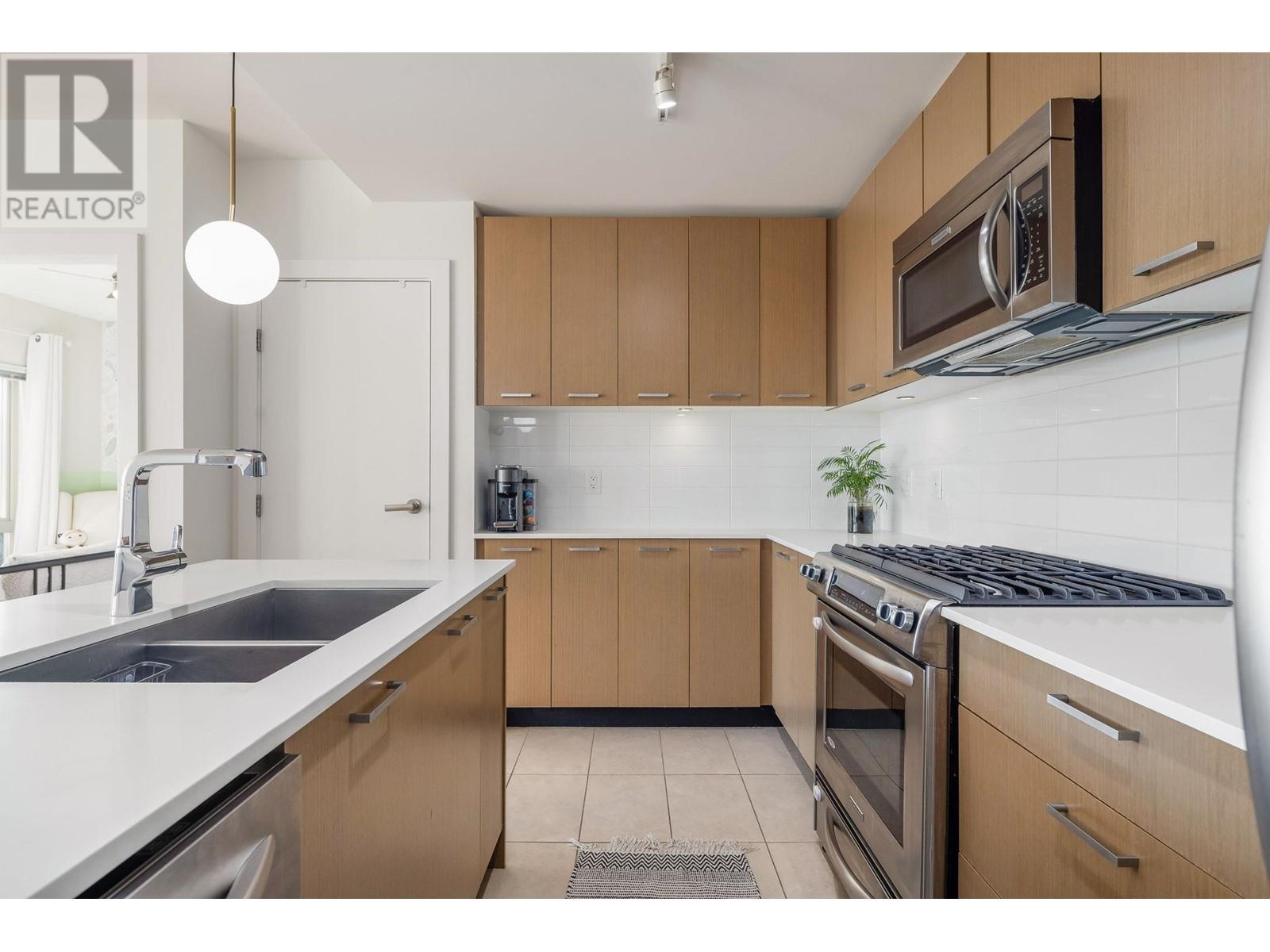 211 1182 W 16th Street, North Vancouver, British Columbia  V7P 0B3 - Photo 16 - R2829064