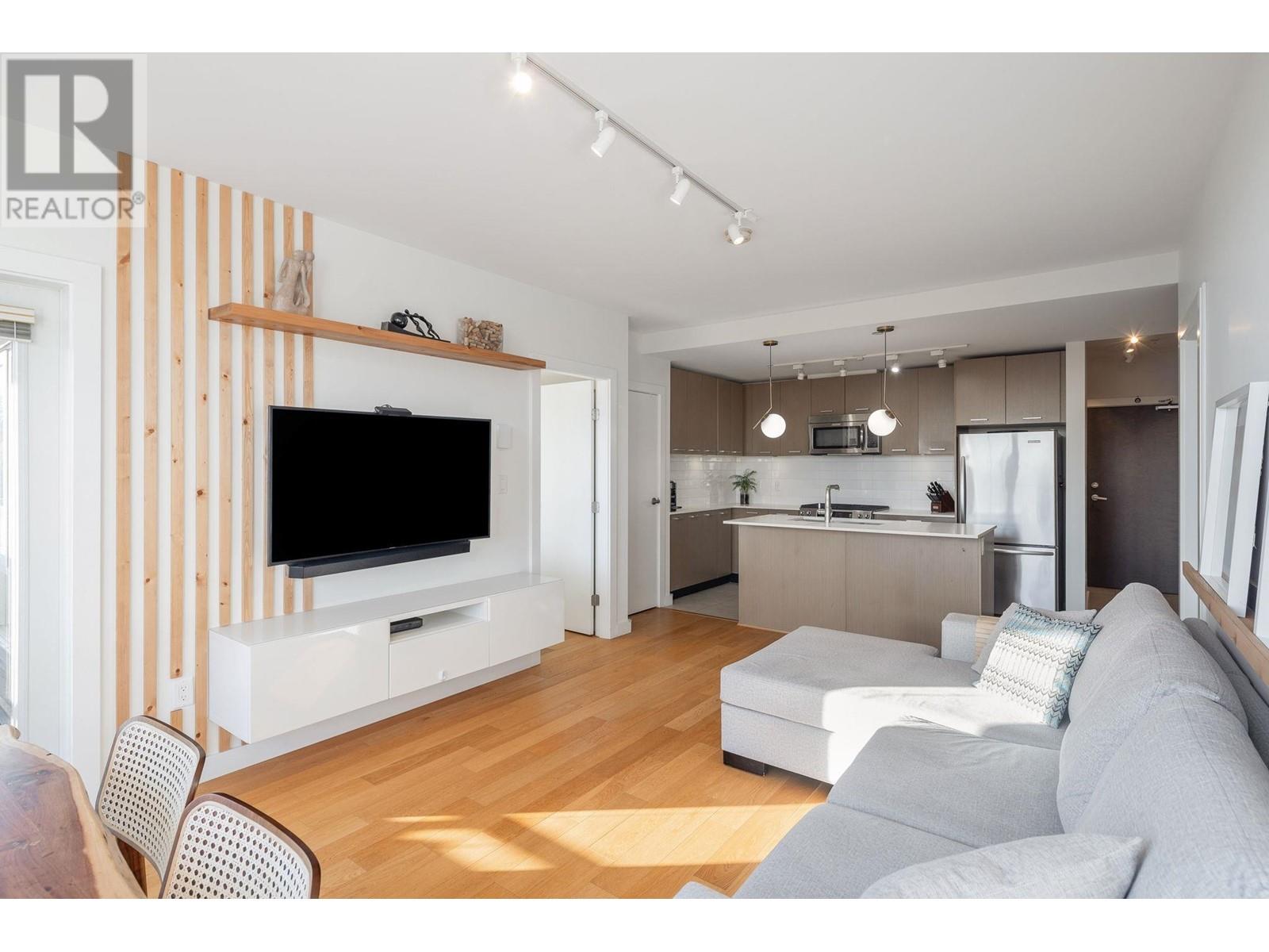 211 1182 W 16th Street, North Vancouver, British Columbia  V7P 0B3 - Photo 7 - R2829064