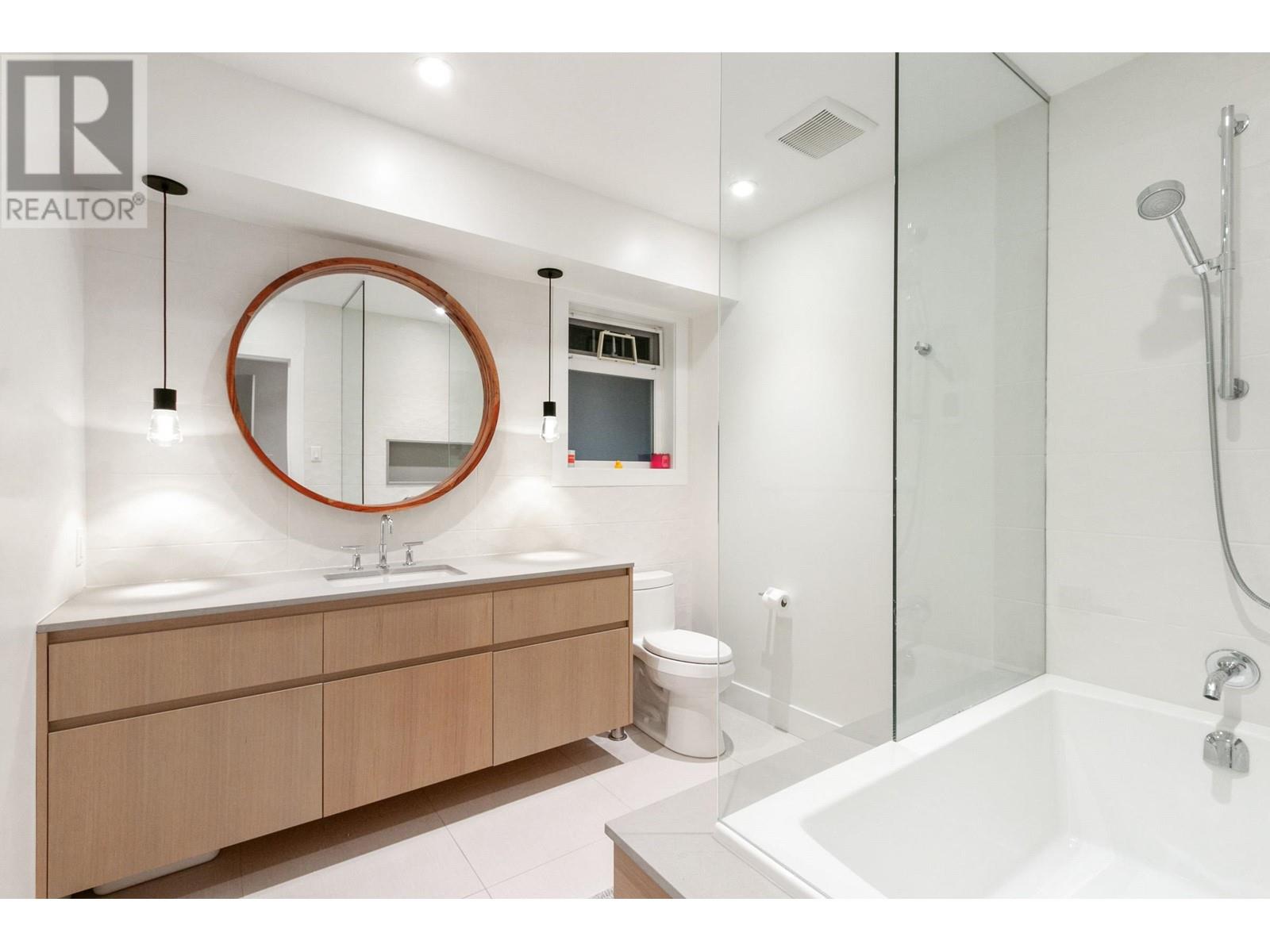 260 Kelvin Grove Way, Lions Bay, British Columbia  V0N 2E0 - Photo 20 - R2807946