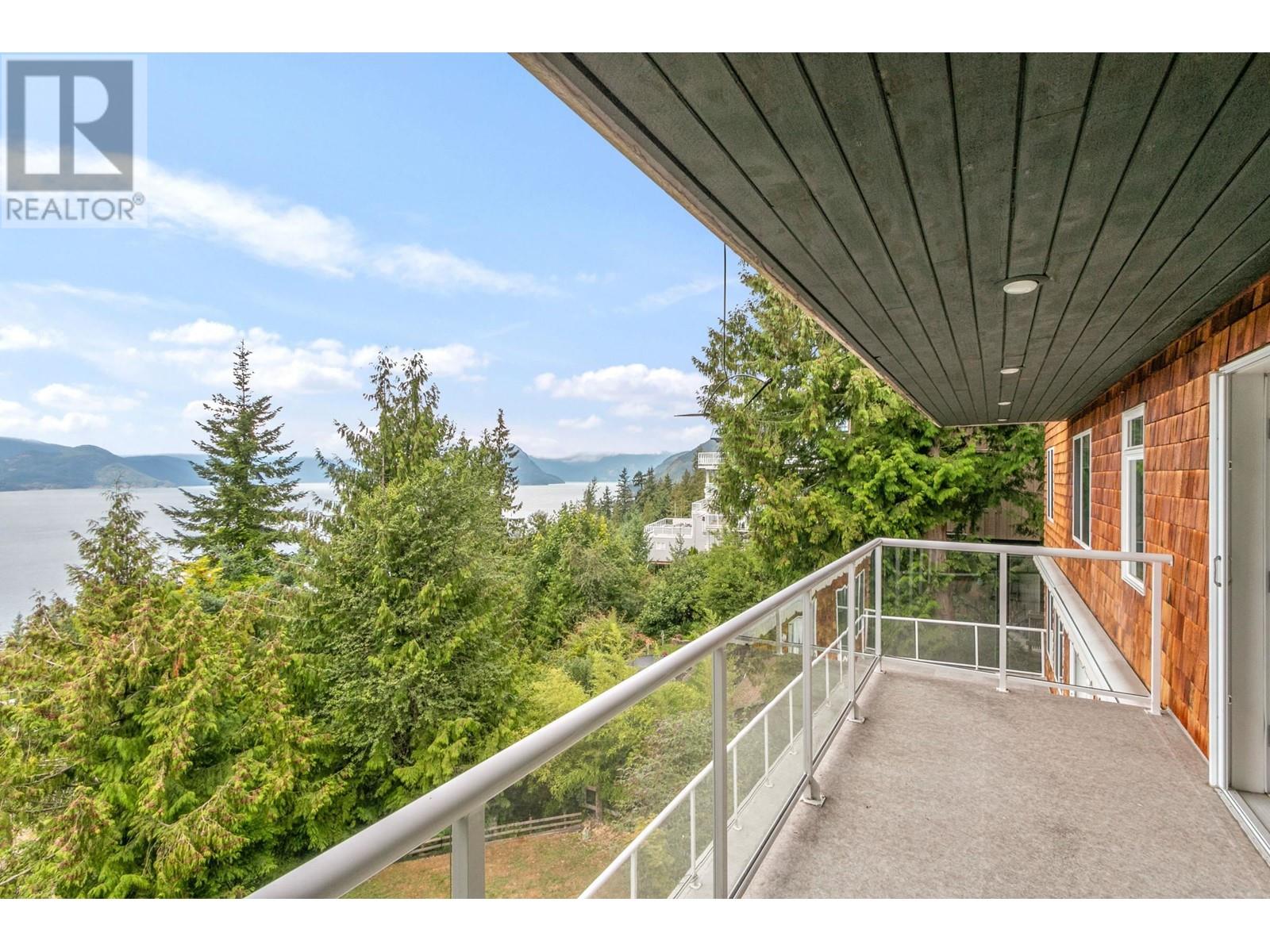 260 Kelvin Grove Way, Lions Bay, British Columbia  V0N 2E0 - Photo 17 - R2807946