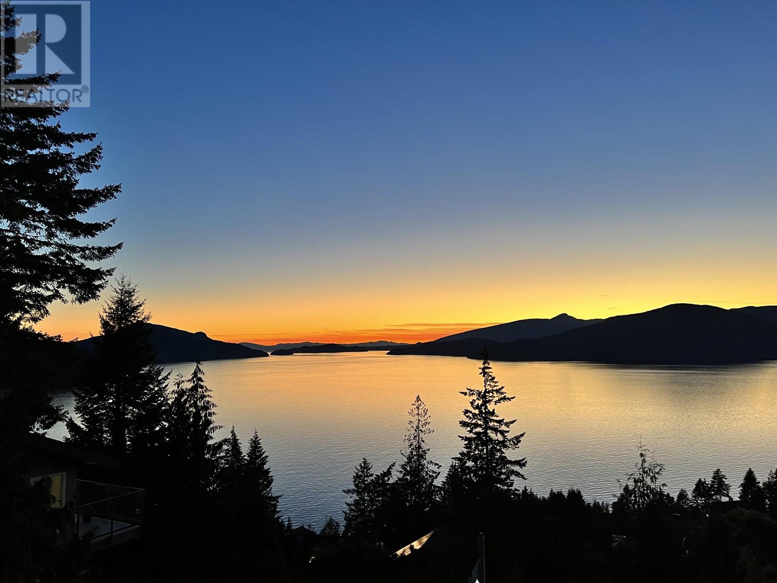 260 Kelvin Grove Way, Lions Bay, British Columbia  V0N 2E0 - Photo 39 - R2807946