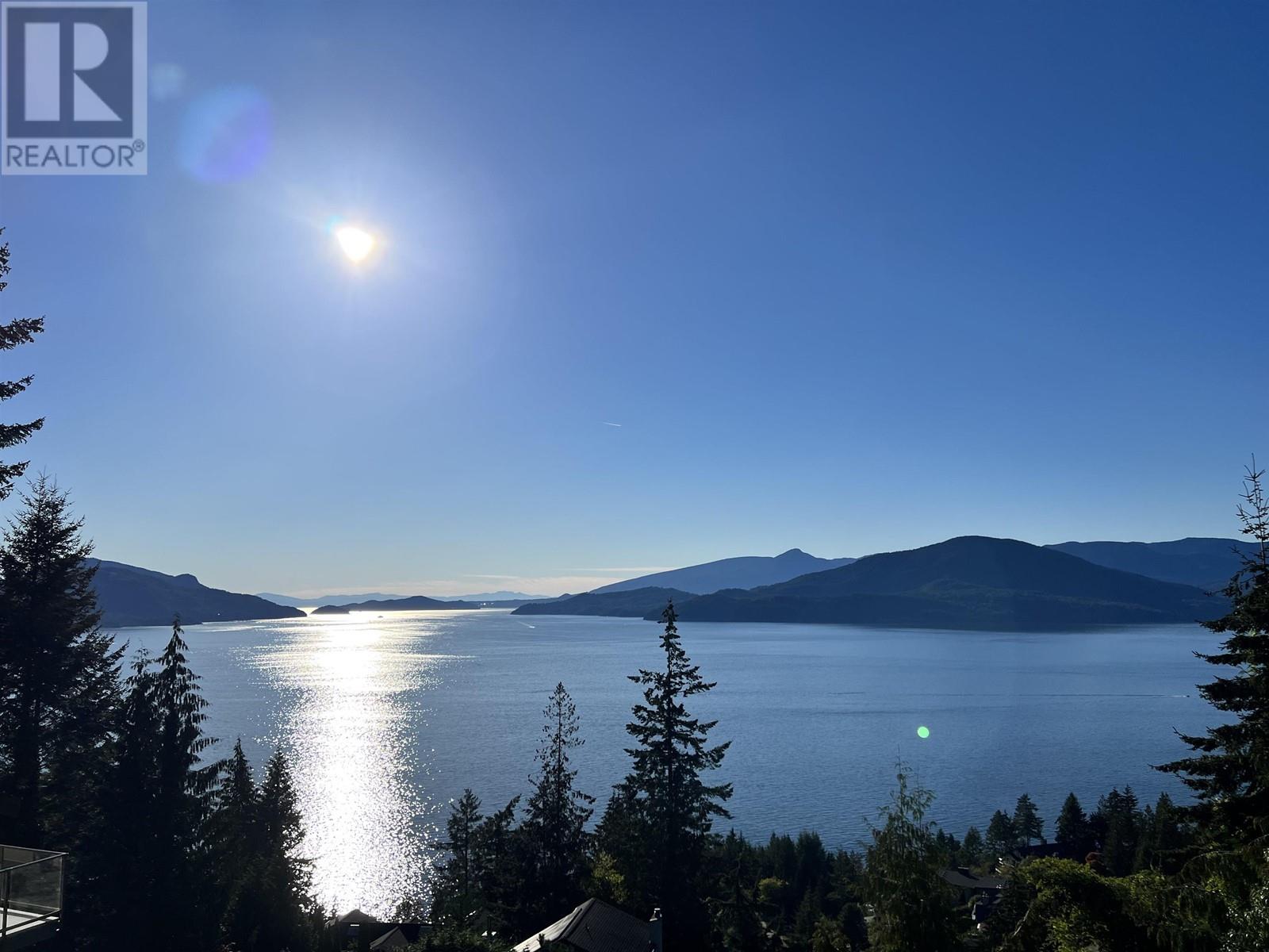 260 Kelvin Grove Way, Lions Bay, British Columbia  V0N 2E0 - Photo 34 - R2807946