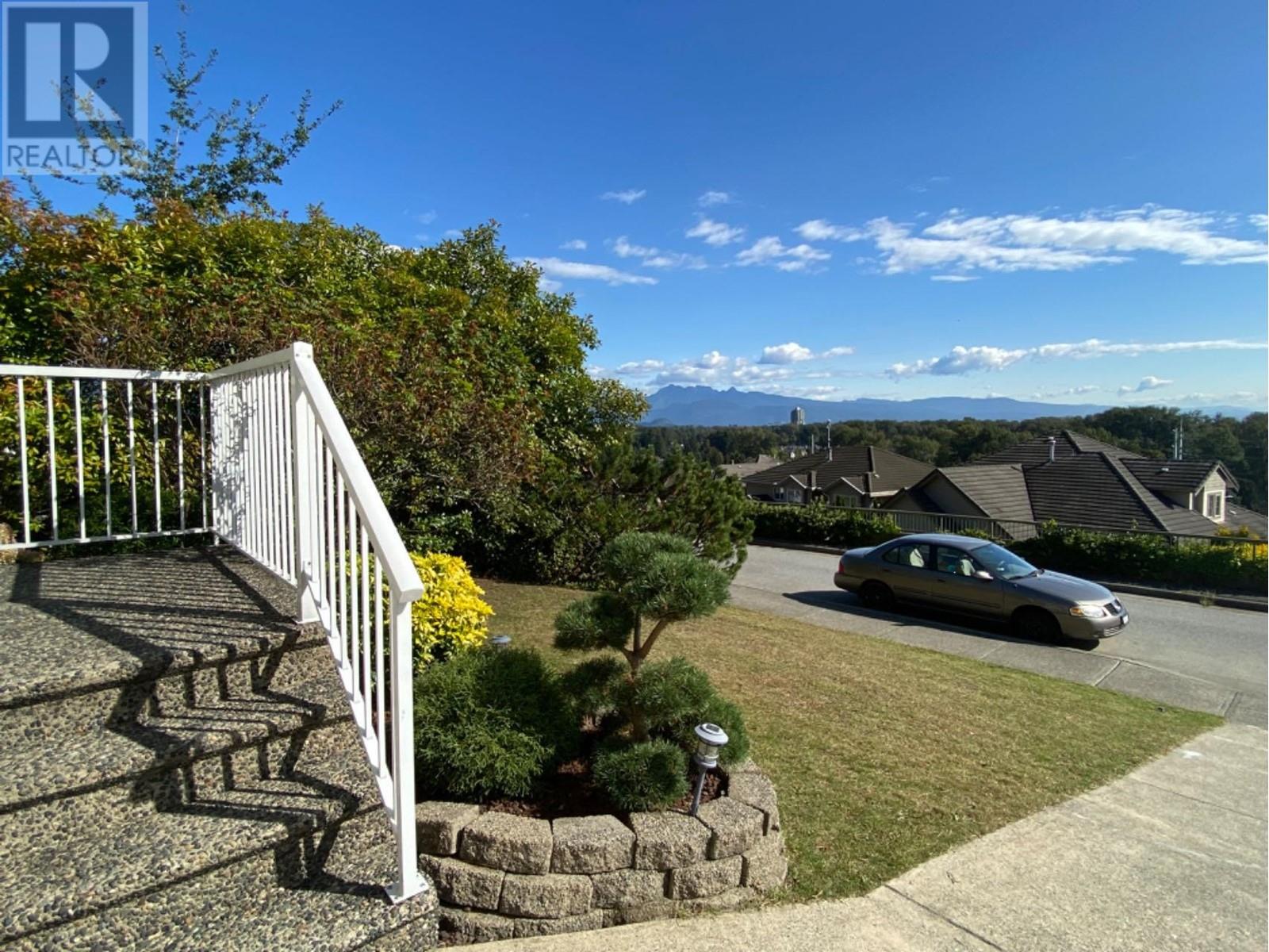 2897 Keets Drive, Coquitlam, British Columbia  V3C 6J2 - Photo 4 - R2821088