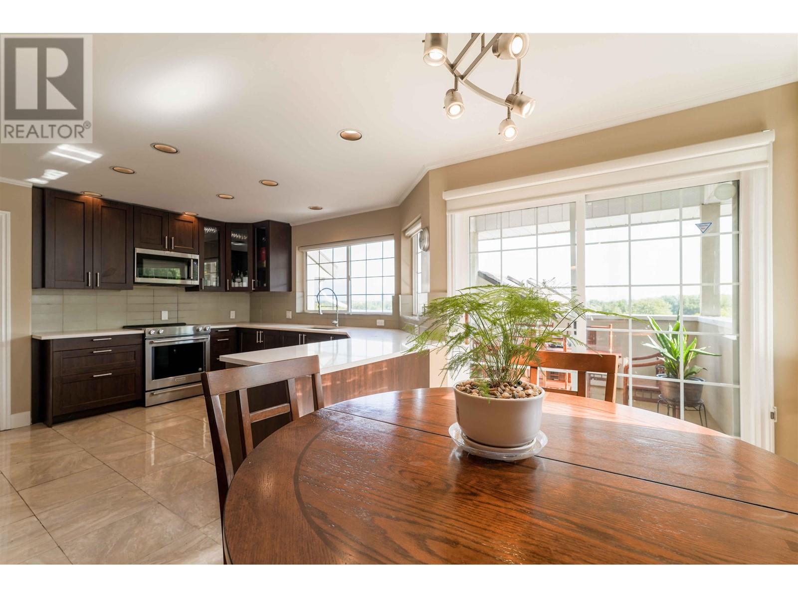 2897 Keets Drive, Coquitlam, British Columbia  V3C 6J2 - Photo 12 - R2821088