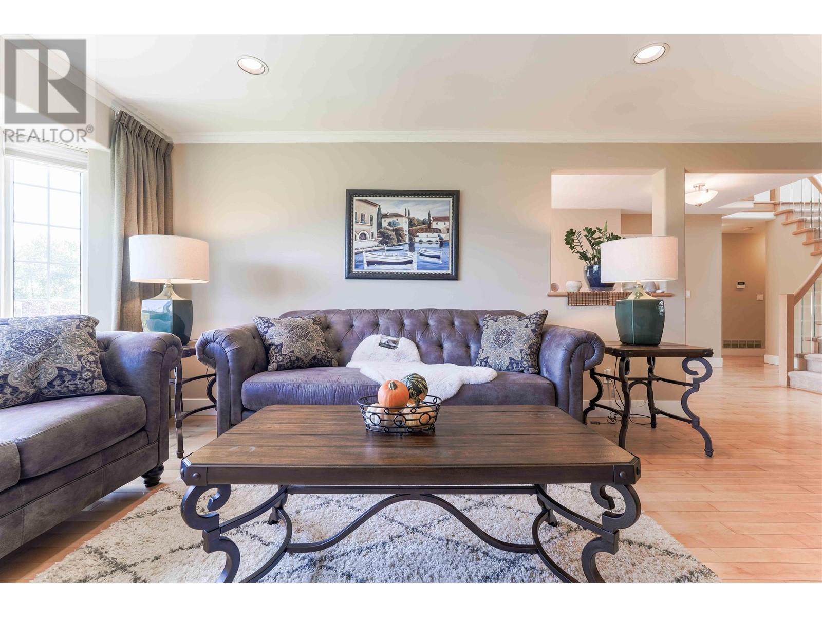2897 Keets Drive, Coquitlam, British Columbia  V3C 6J2 - Photo 6 - R2821088