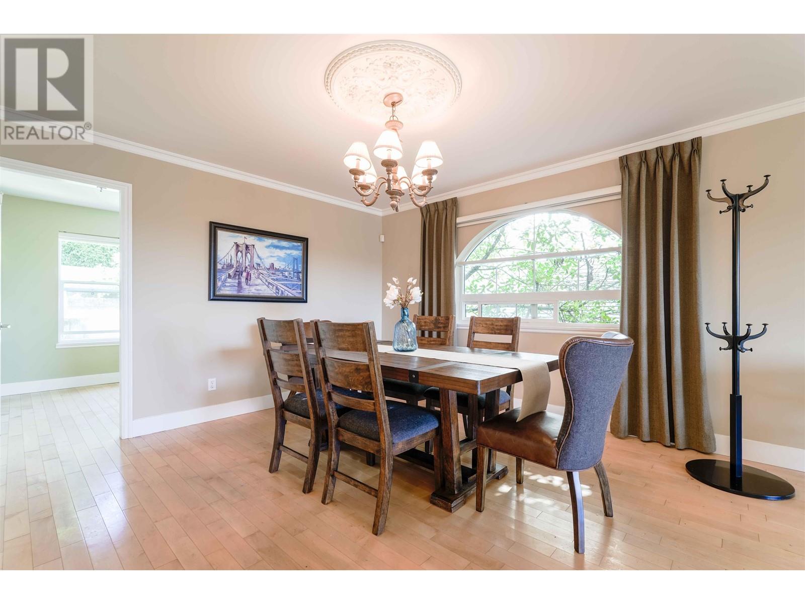 2897 Keets Drive, Coquitlam, British Columbia  V3C 6J2 - Photo 7 - R2821088