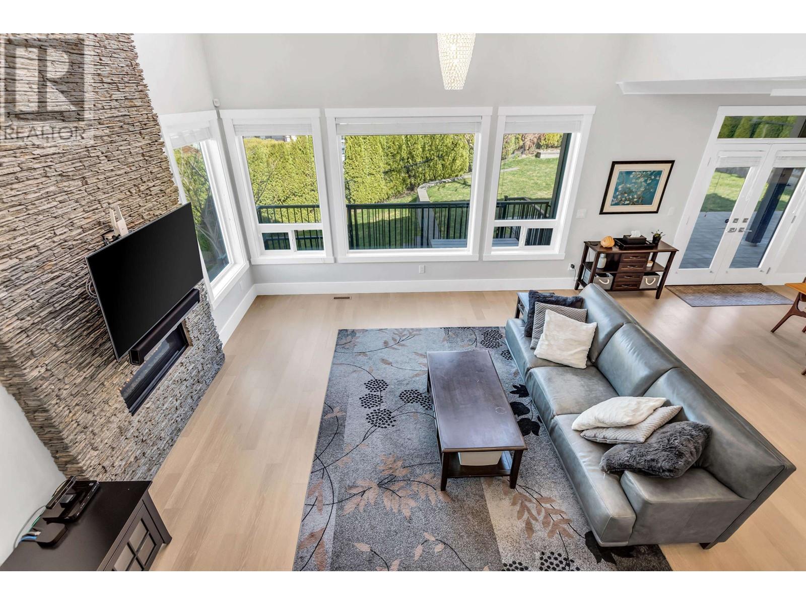 23575 Rock Ridge Drive, Maple Ridge, British Columbia  V4R 0E4 - Photo 15 - R2823044