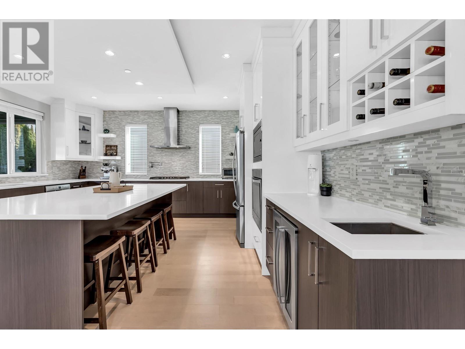 23575 Rock Ridge Drive, Maple Ridge, British Columbia  V4R 0E4 - Photo 9 - R2823044