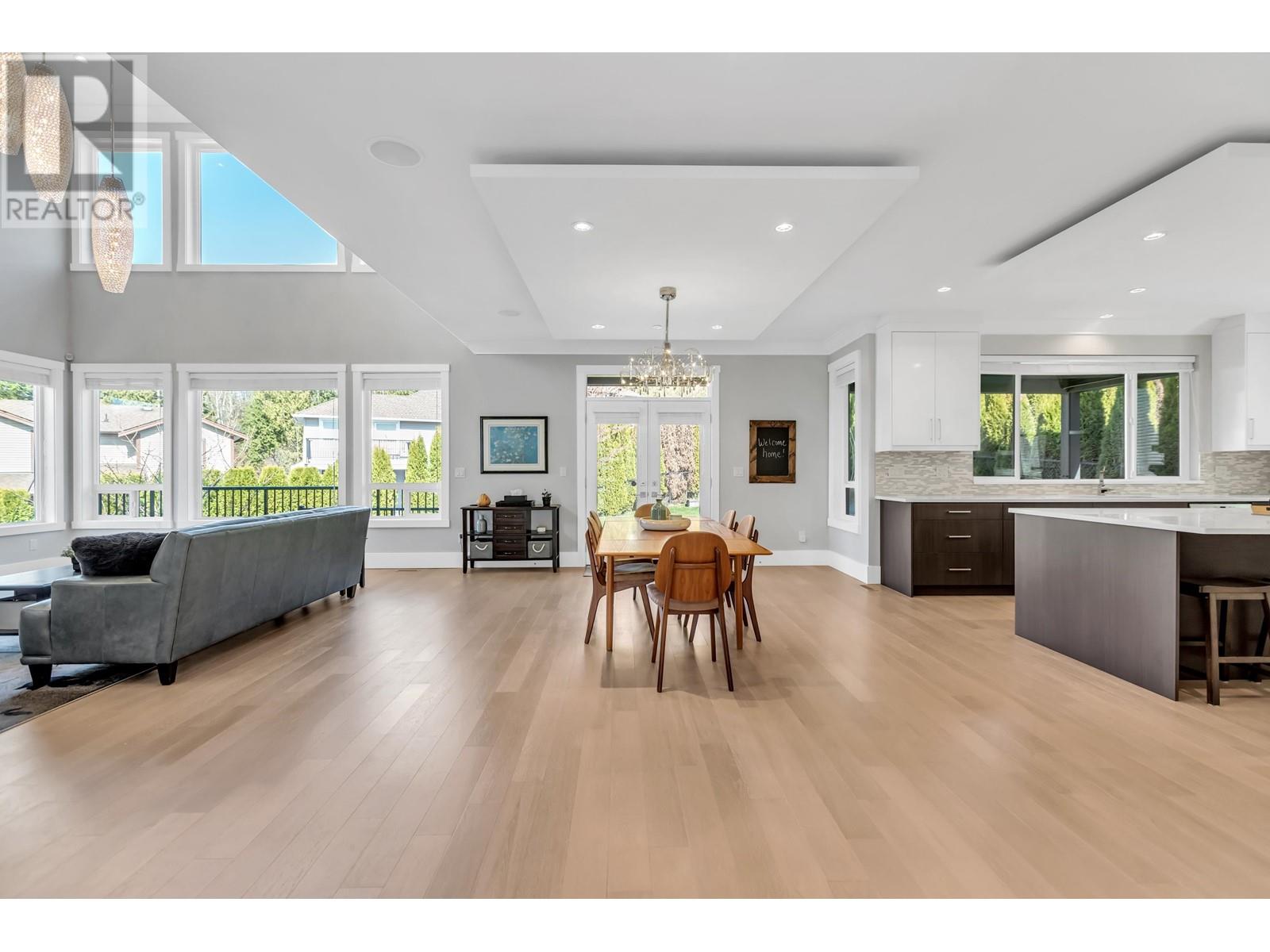 23575 Rock Ridge Drive, Maple Ridge, British Columbia  V4R 0E4 - Photo 4 - R2823044