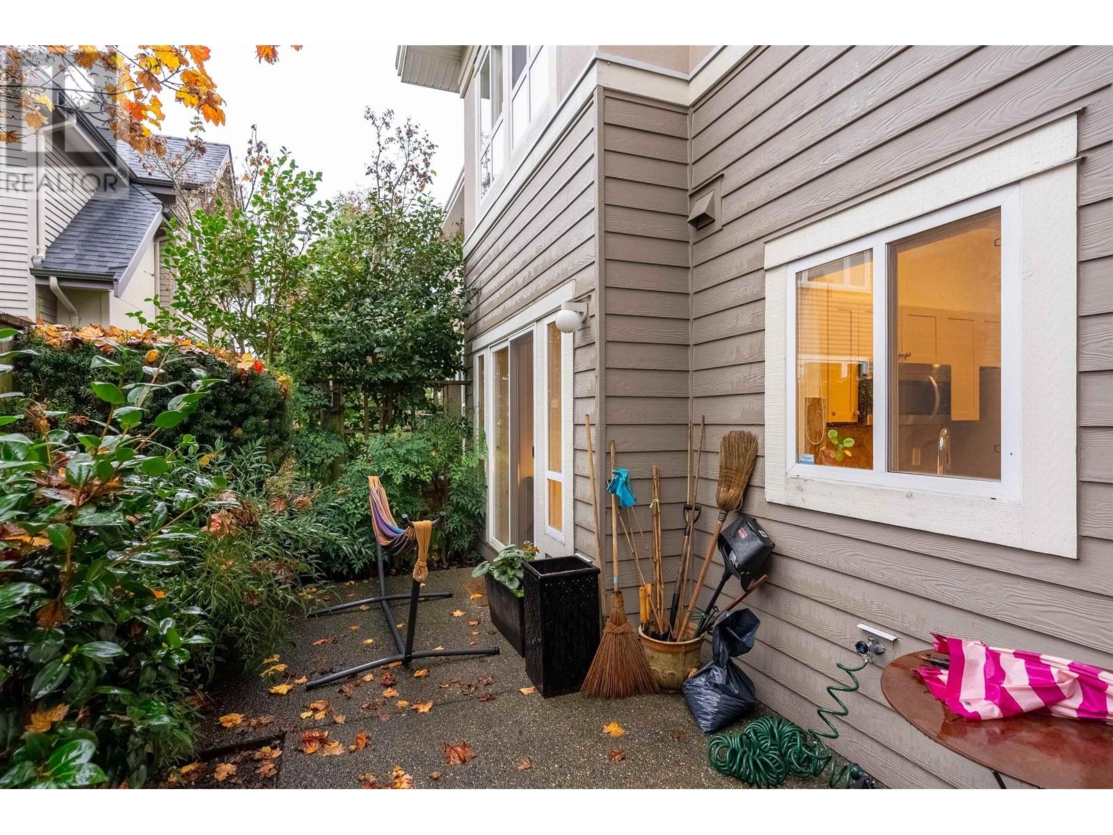 6 251 E 11th Street, North Vancouver, British Columbia  V7L 2G8 - Photo 34 - R2828019