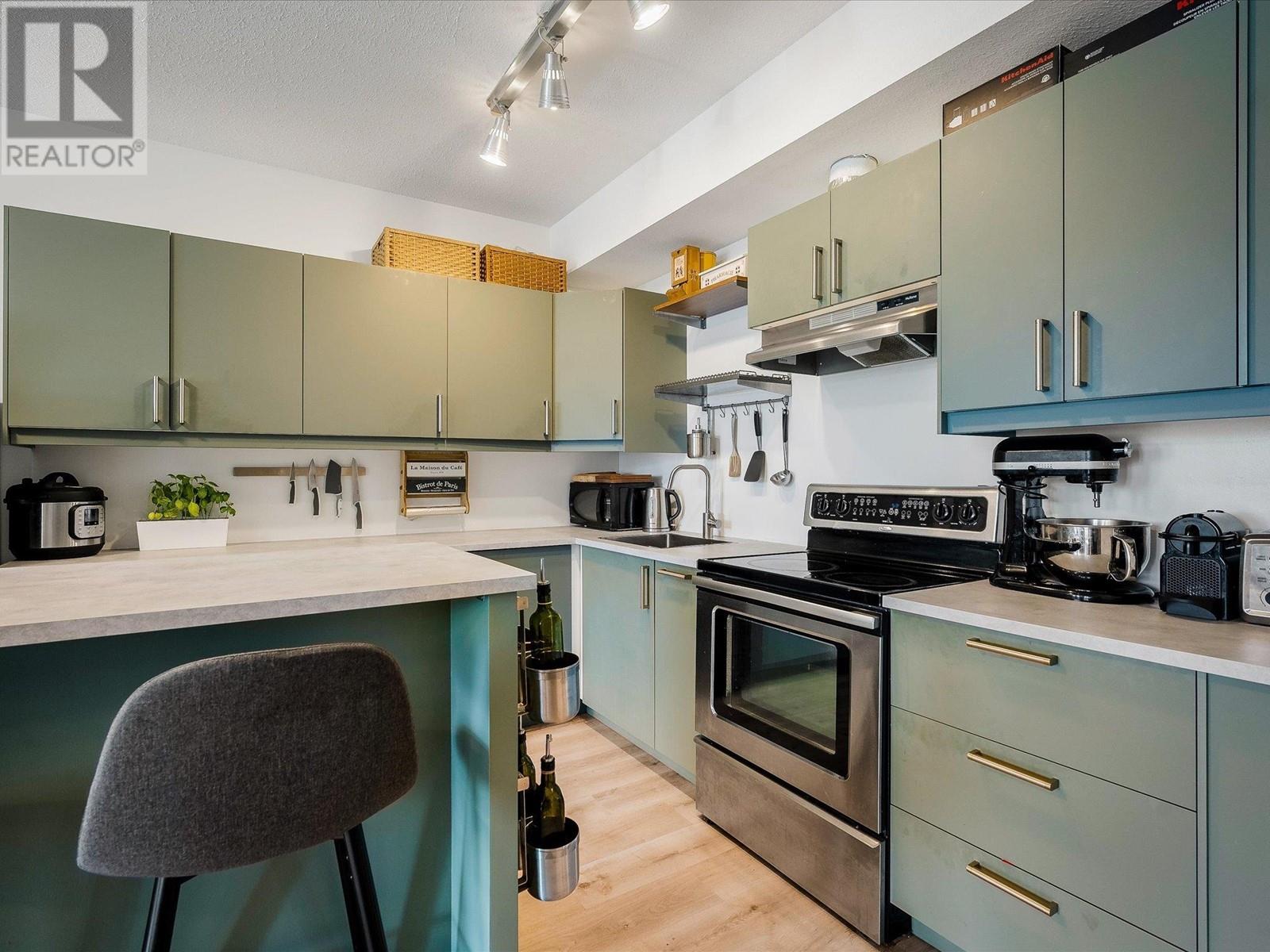 308 7330 Arbutus Street, Pemberton, British Columbia  V0N 2L1 - Photo 5 - R2830091