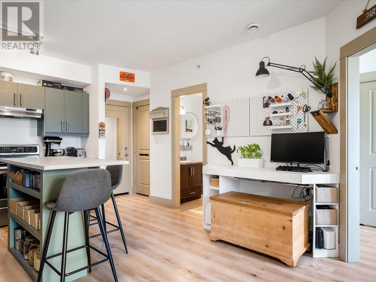 308 7330 Arbutus Street, Pemberton, British Columbia  V0N 2L1 - Photo 8 - R2830091