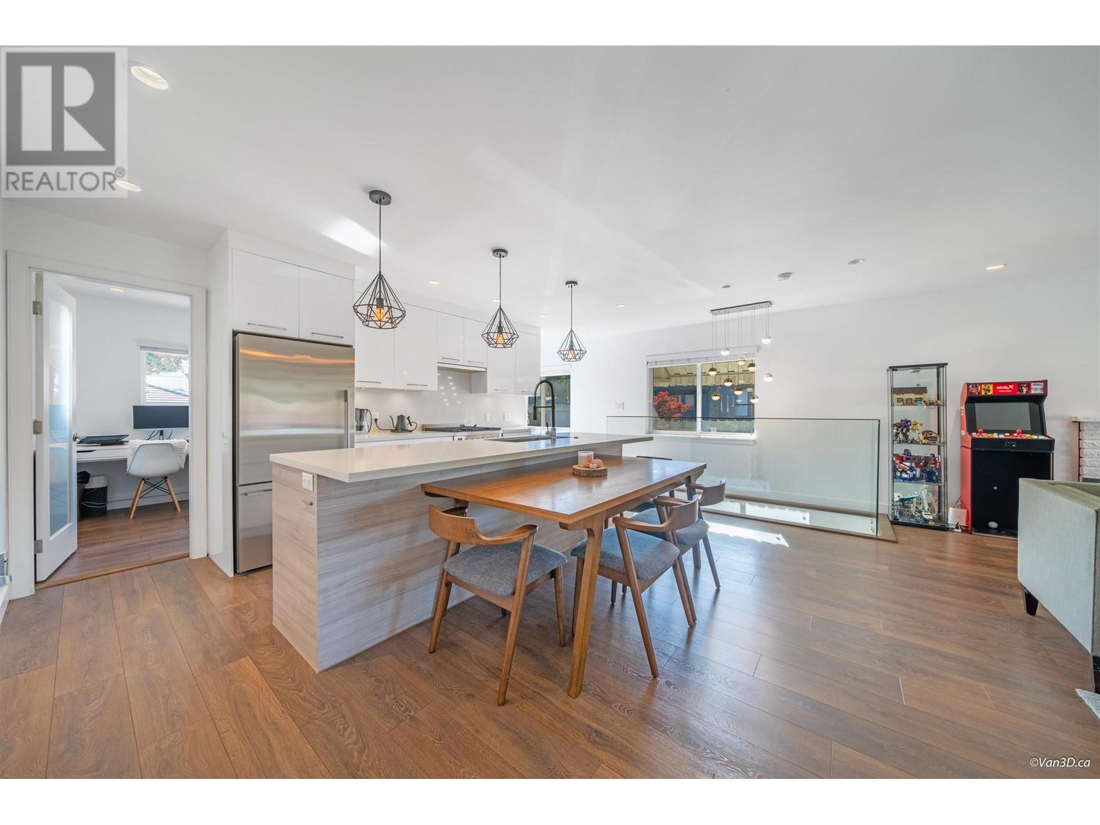 4696 Todd Street, Vancouver, British Columbia  V5R 3P8 - Photo 13 - R2830089