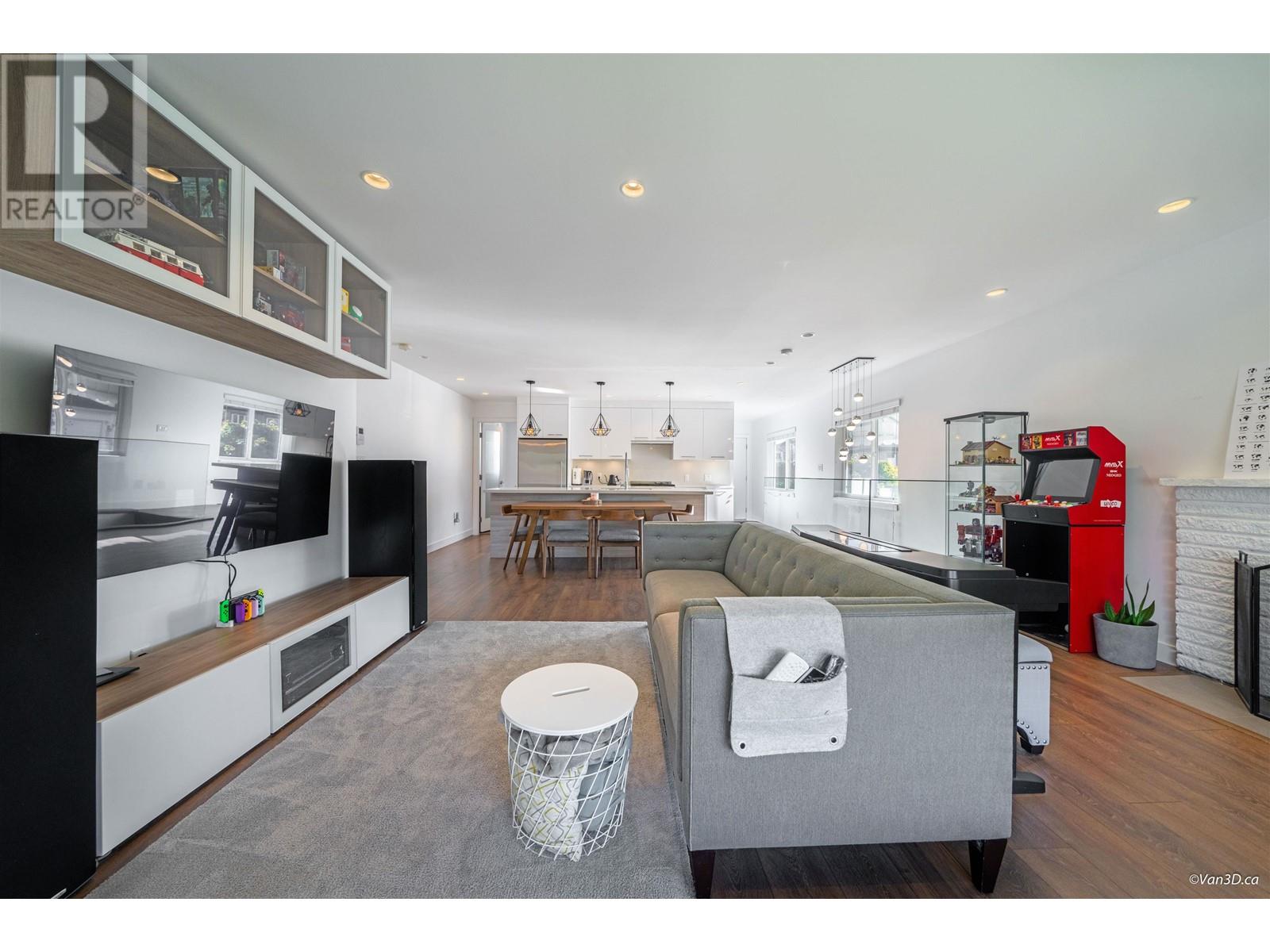 4696 Todd Street, Vancouver, British Columbia  V5R 3P8 - Photo 6 - R2830089