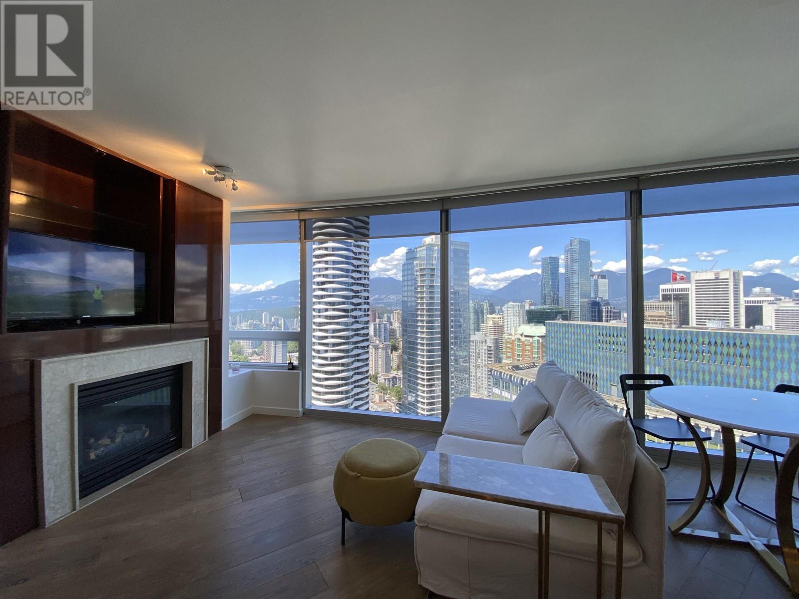 3302 938 NELSON STREET, vancouver, British Columbia