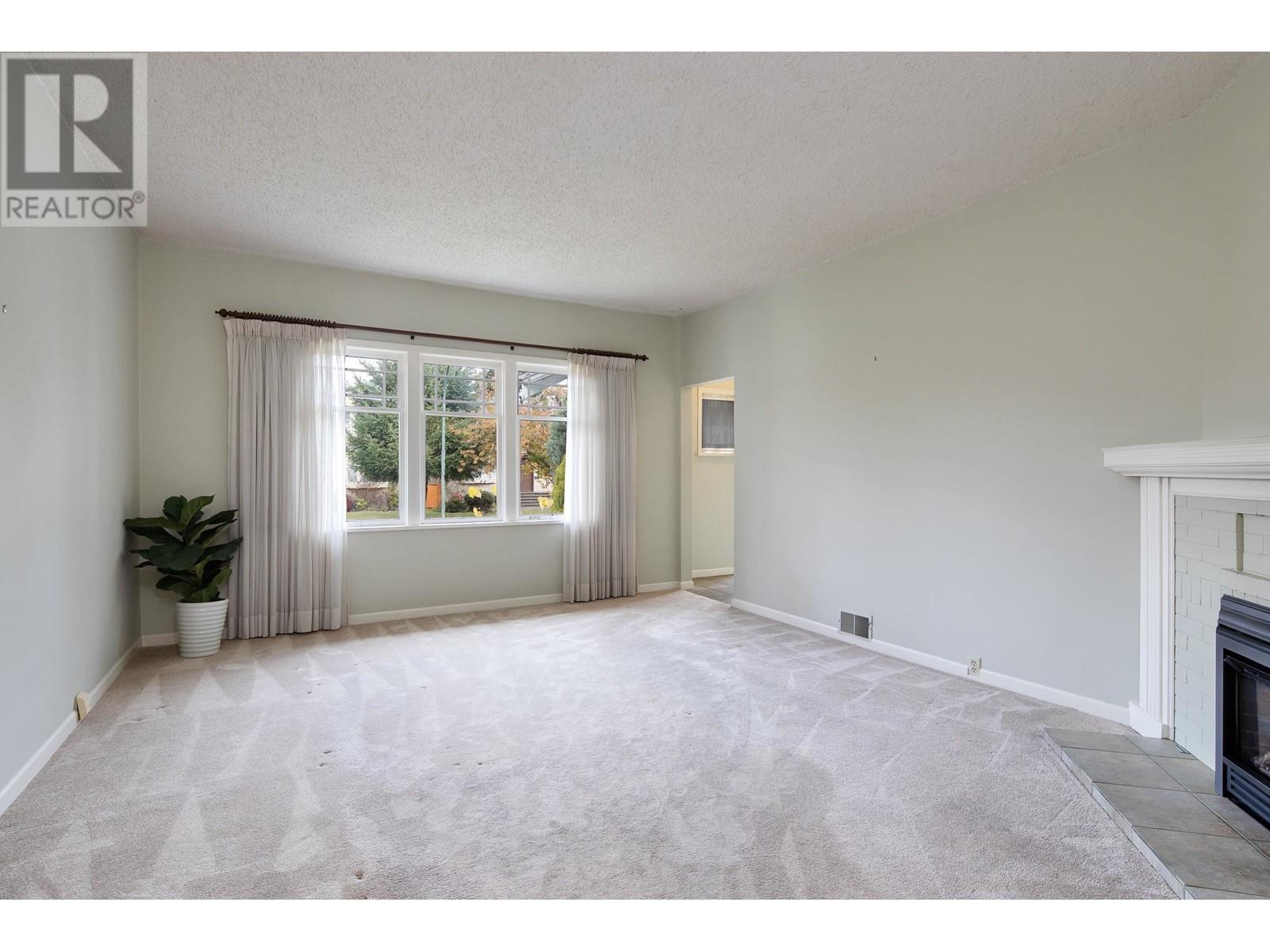 2696 W 42nd Avenue, Vancouver, British Columbia  V6N 3G5 - Photo 13 - R2829666