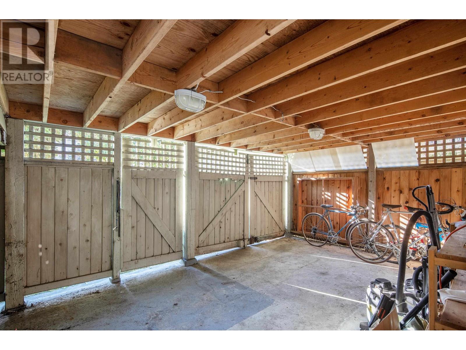 2696 W 42nd Avenue, Vancouver, British Columbia  V6N 3G5 - Photo 31 - R2829666
