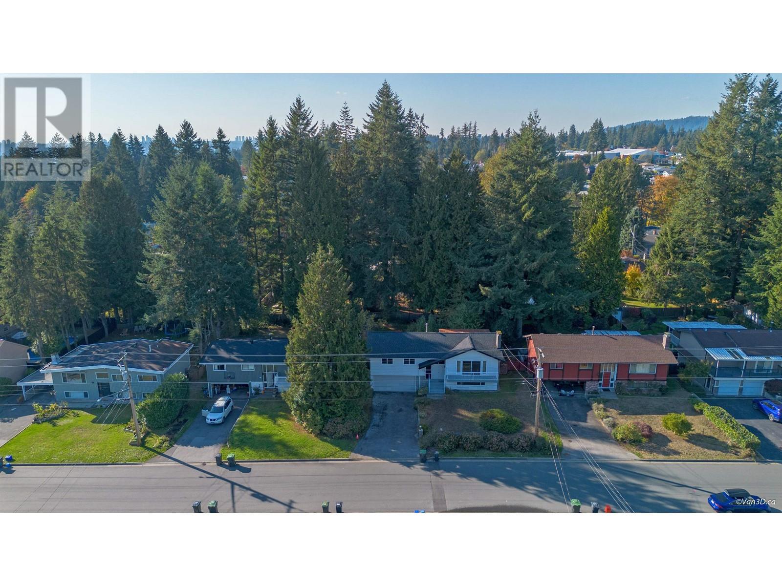 606 Draycott Street, Coquitlam, British Columbia  V3J 6M6 - Photo 4 - R2828574