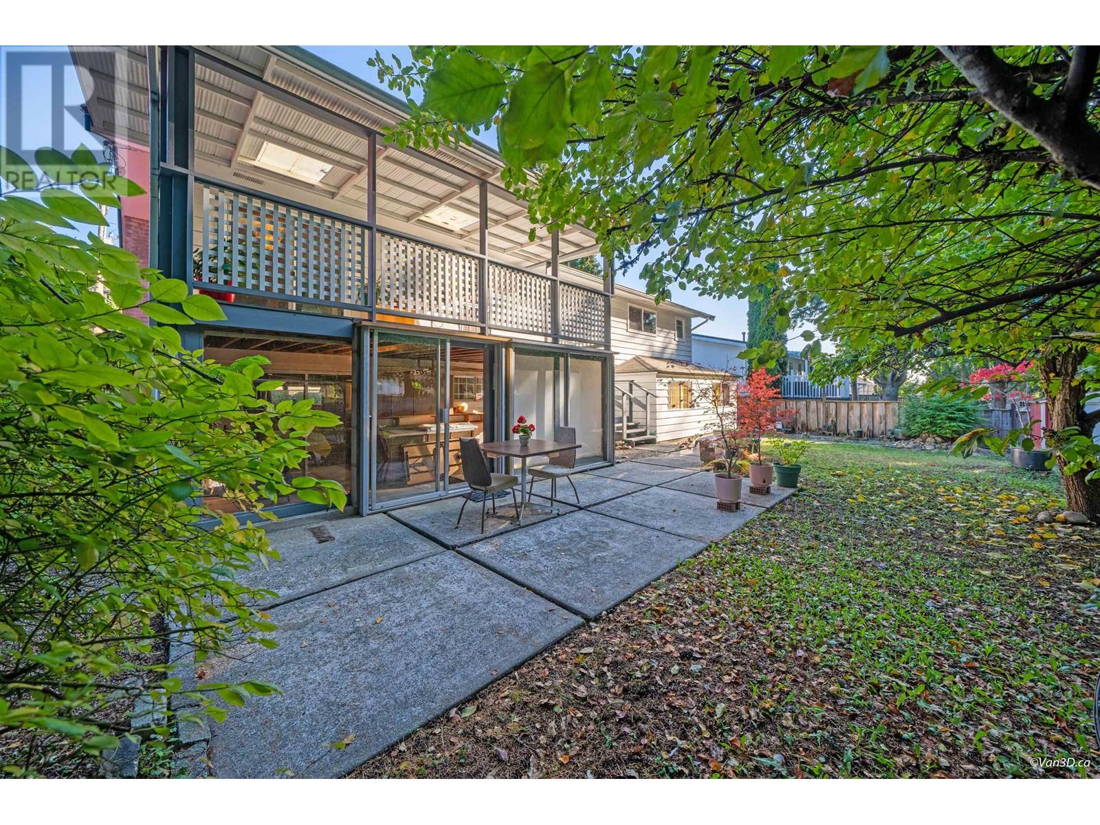 606 Draycott Street, Coquitlam, British Columbia  V3J 6M6 - Photo 35 - R2828574