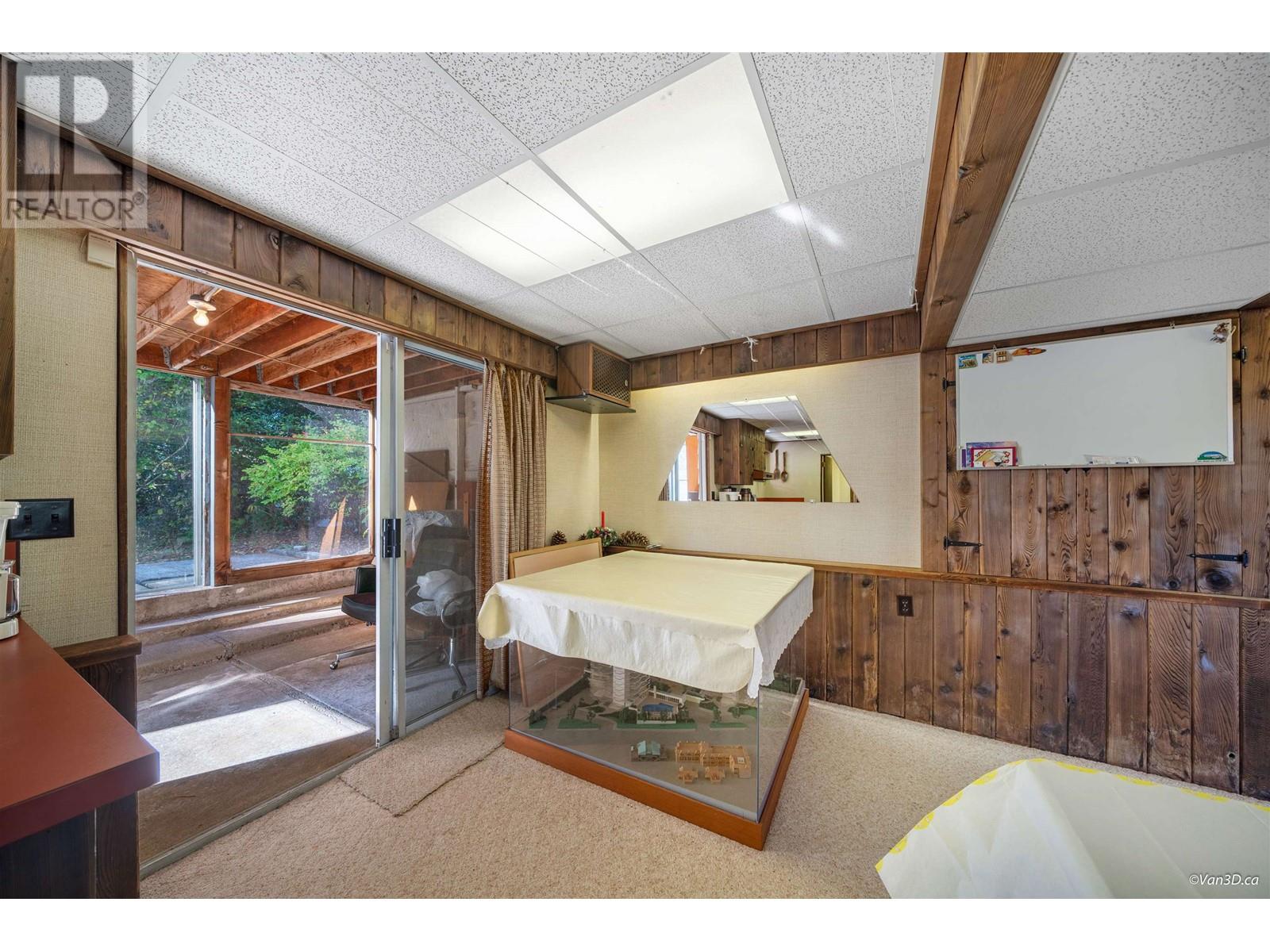 606 Draycott Street, Coquitlam, British Columbia  V3J 6M6 - Photo 26 - R2828574