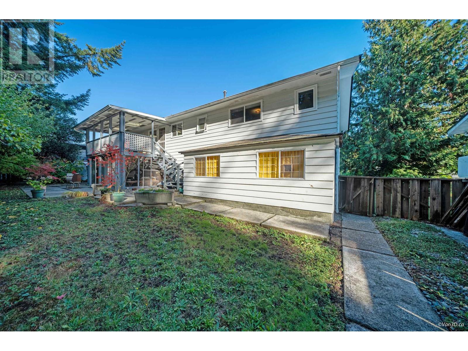 606 Draycott Street, Coquitlam, British Columbia  V3J 6M6 - Photo 2 - R2828574