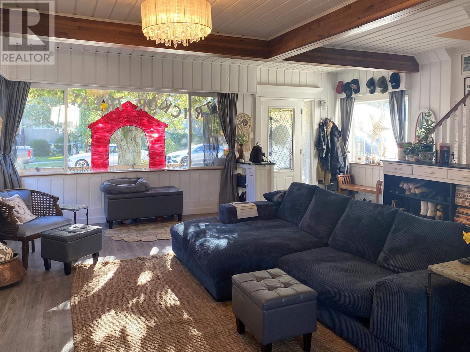 2017 Turner Street, Vancouver, British Columbia  V5L 2A2 - Photo 6 - R2828957