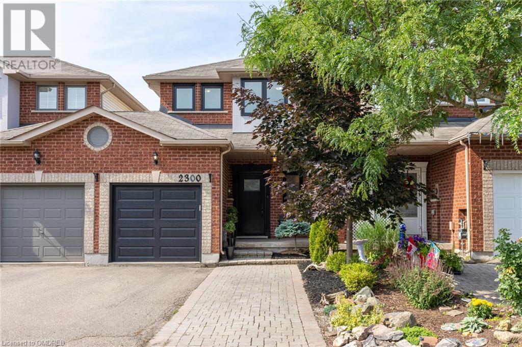 2300 Dalebrook Drive, Oakville, Ontario  L6H 6K3 - Photo 2 - 40497622