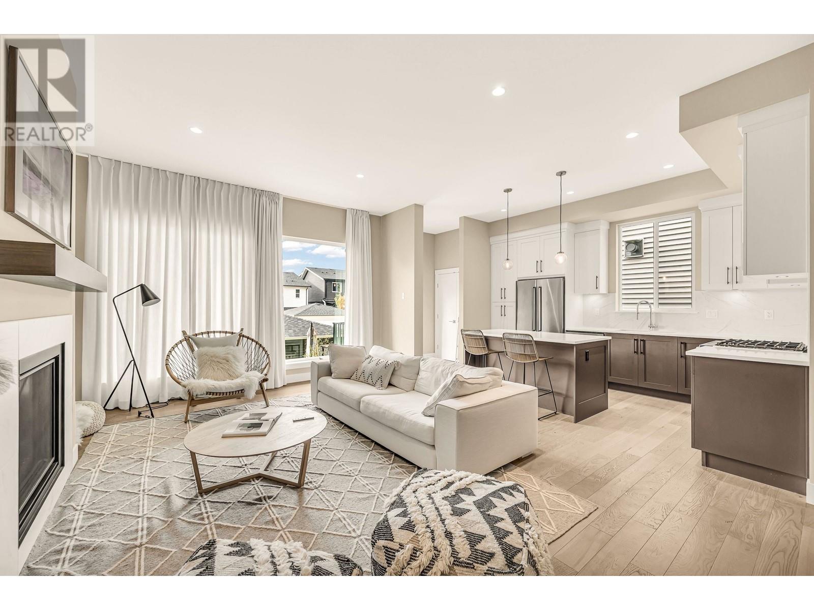 1440 Nystrom Court, Coquitlam, British Columbia  V3E 0N5 - Photo 3 - R2829120