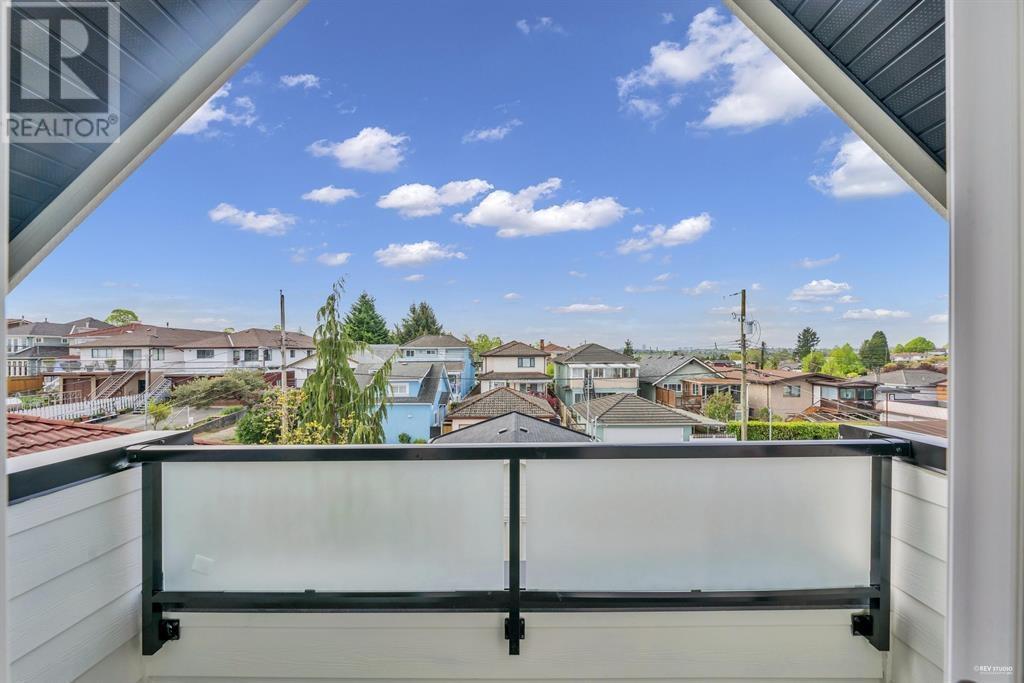 2946 E 3rd Avenue, Vancouver, British Columbia  V5M 1H8 - Photo 8 - R2826139