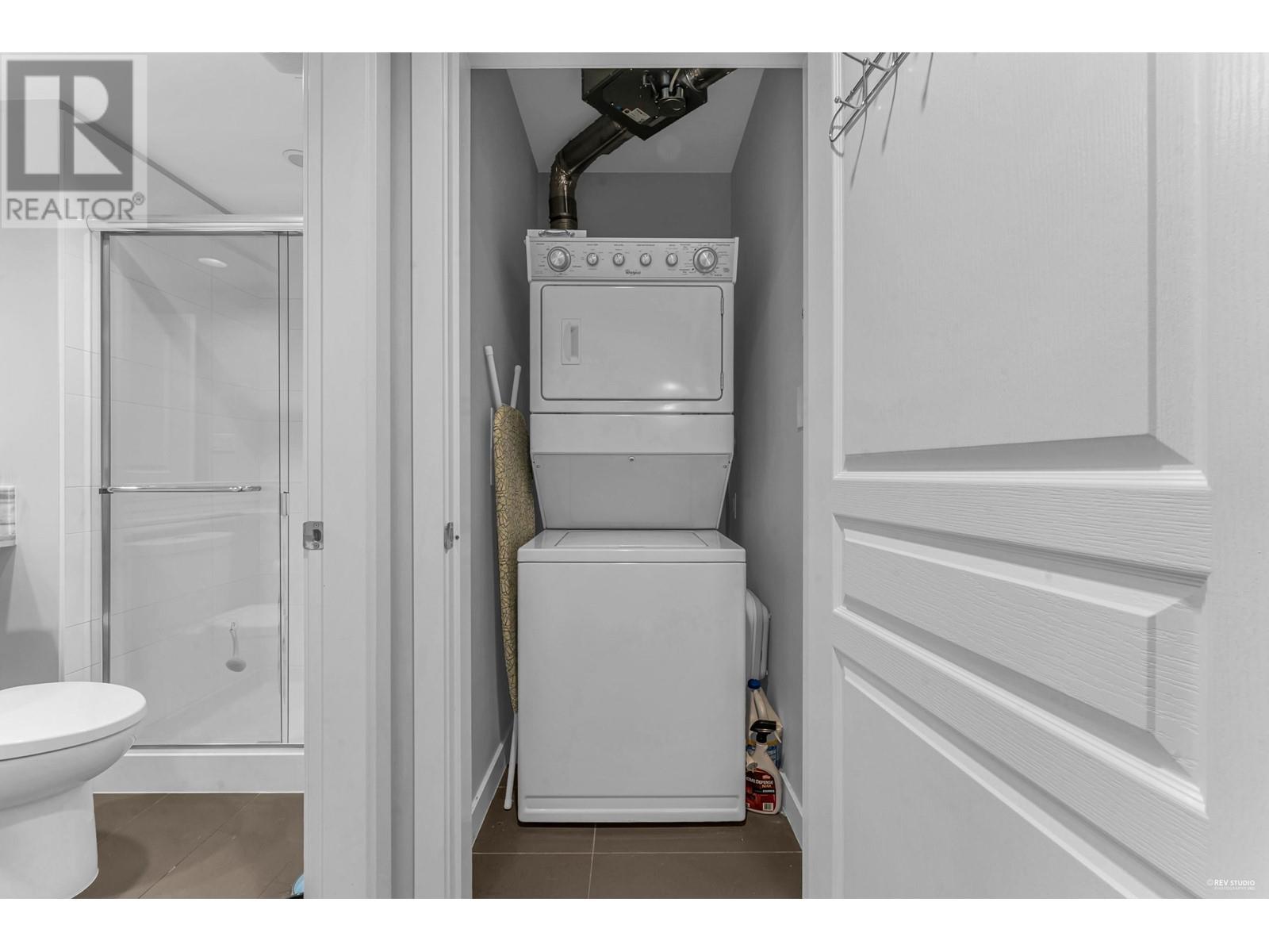 509 3093 Windsor Gate, Coquitlam, British Columbia  V3B 0N2 - Photo 15 - R2830099