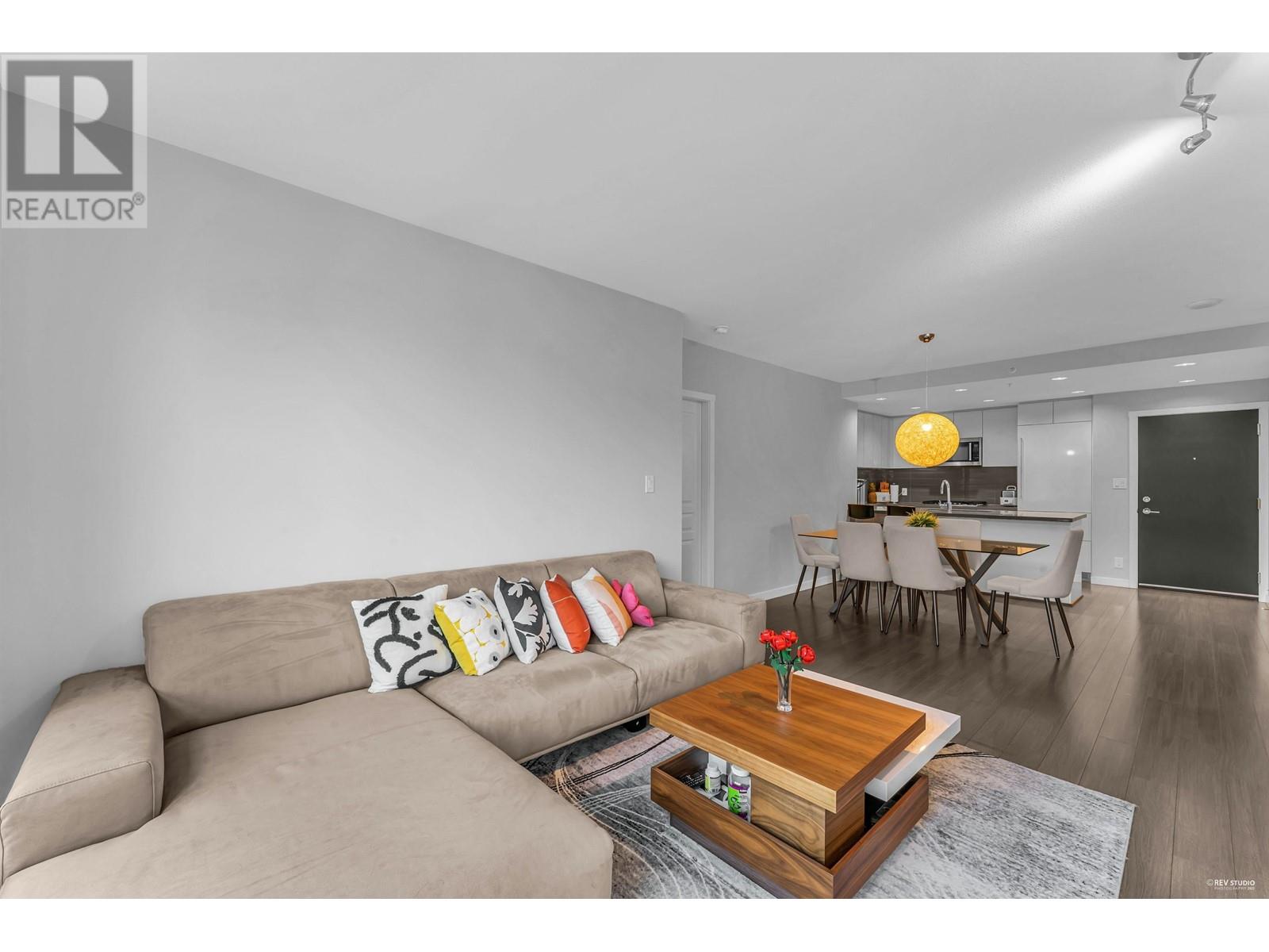 509 3093 Windsor Gate, Coquitlam, British Columbia  V3B 0N2 - Photo 4 - R2830099