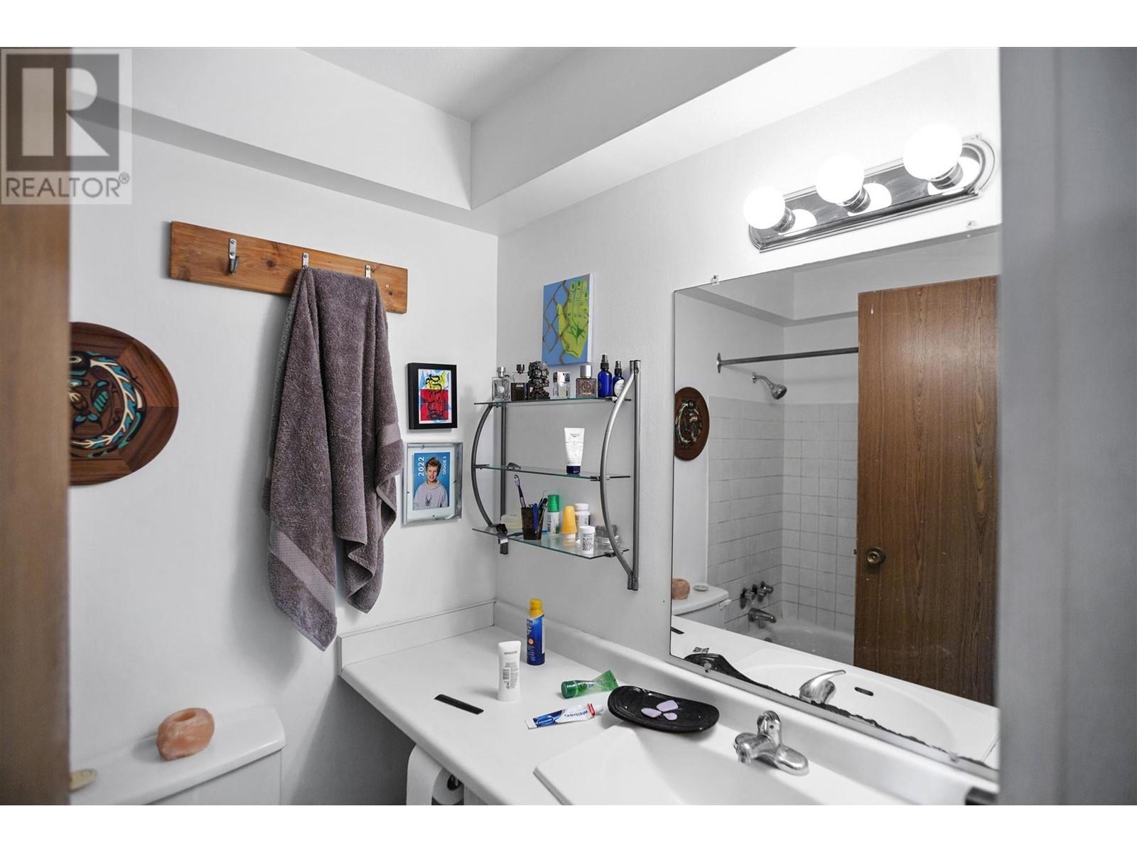 301 825 E 7th Avenue, Vancouver, British Columbia  V5T 1P4 - Photo 10 - R2830111